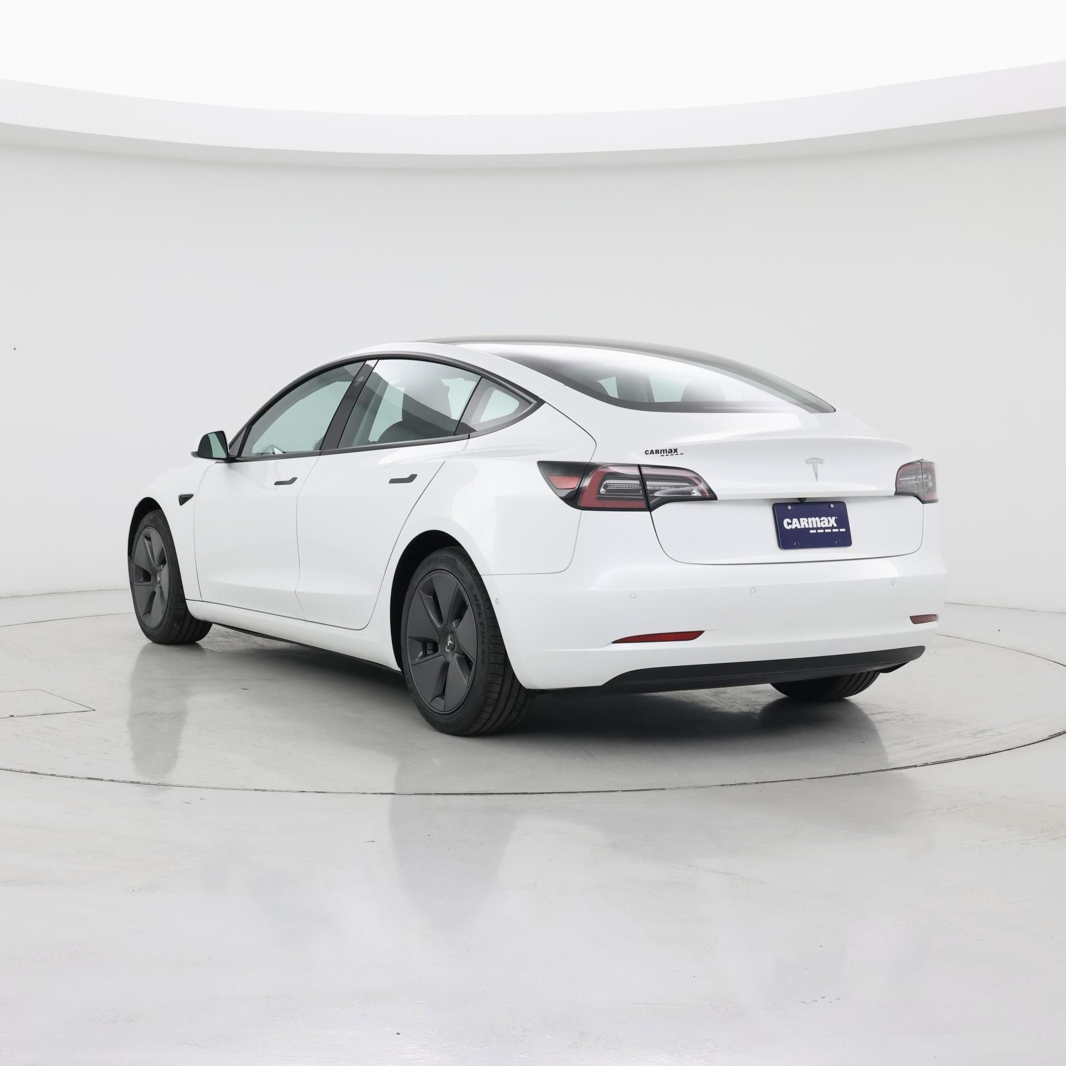 Thumbnail: 2022 Tesla Model 3 - 2