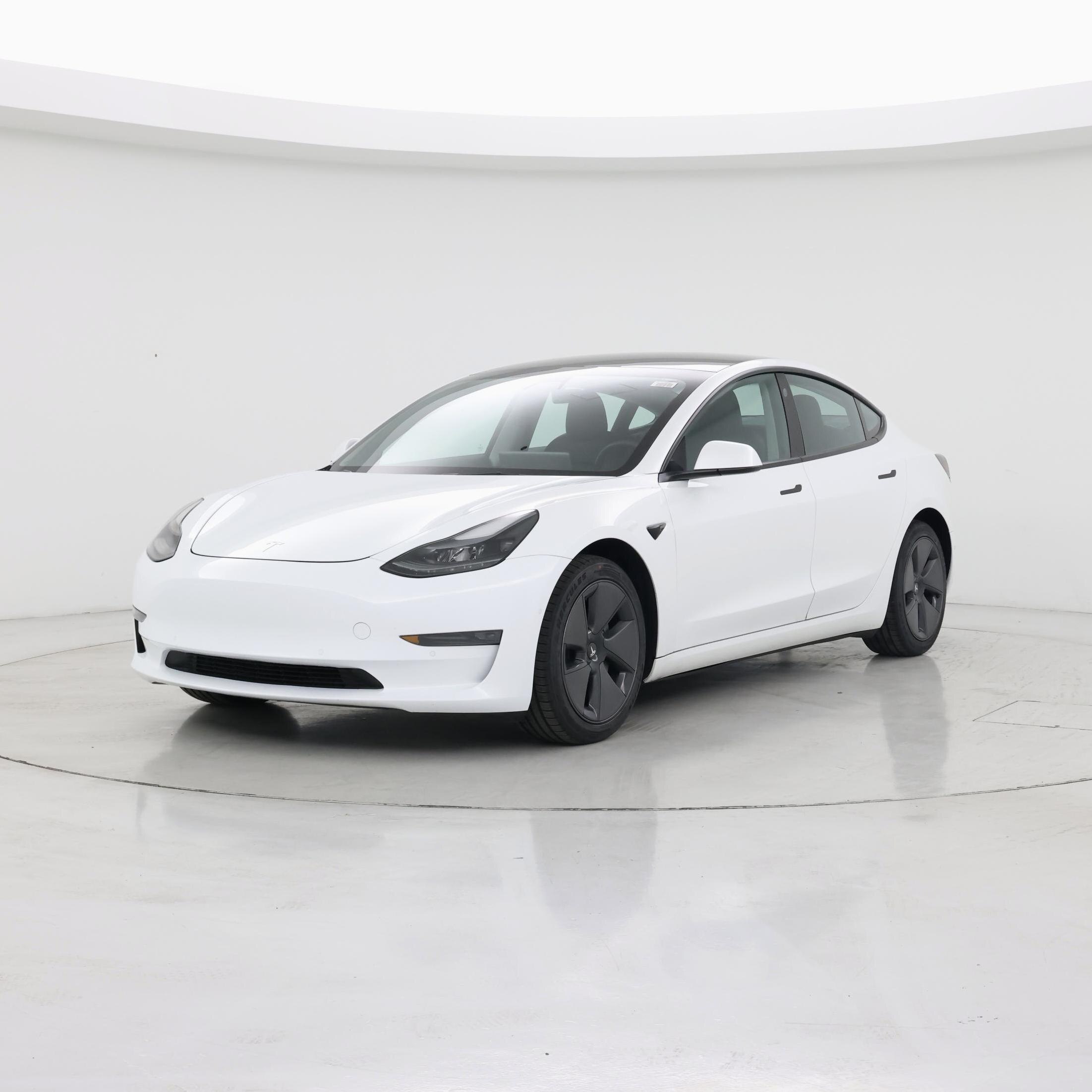 Thumbnail: 2022 Tesla Model 3 - 4