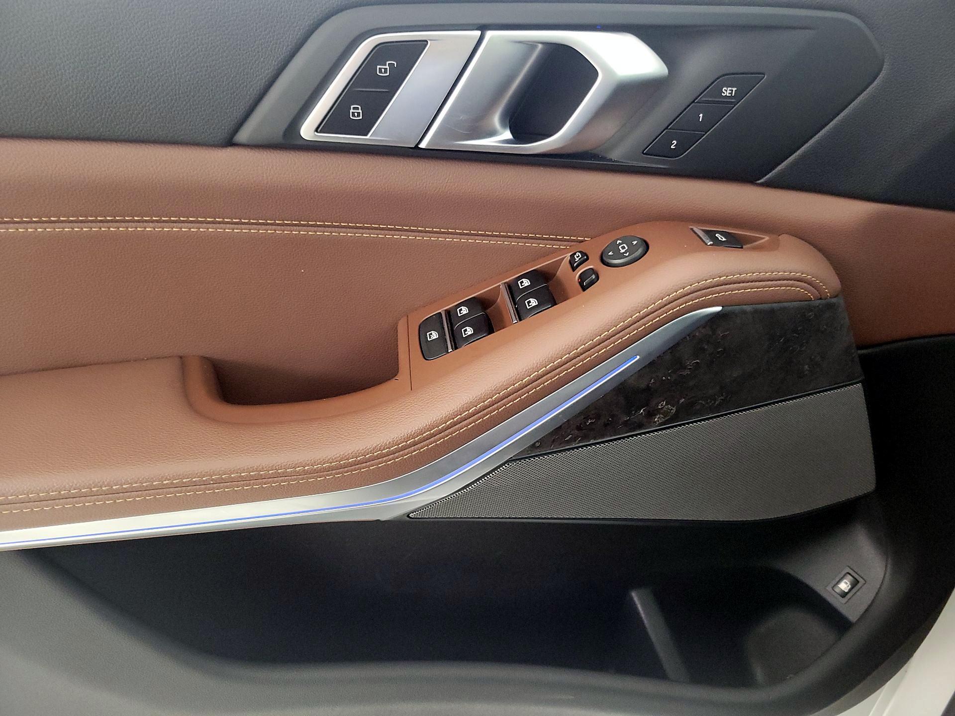 Thumbnail: 2021 BMW X5 - 12