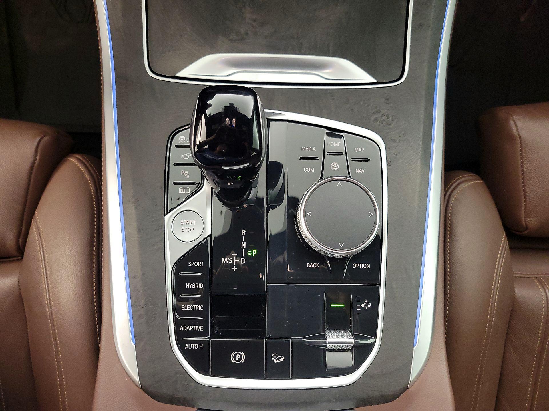 Thumbnail: 2021 BMW X5 - 18