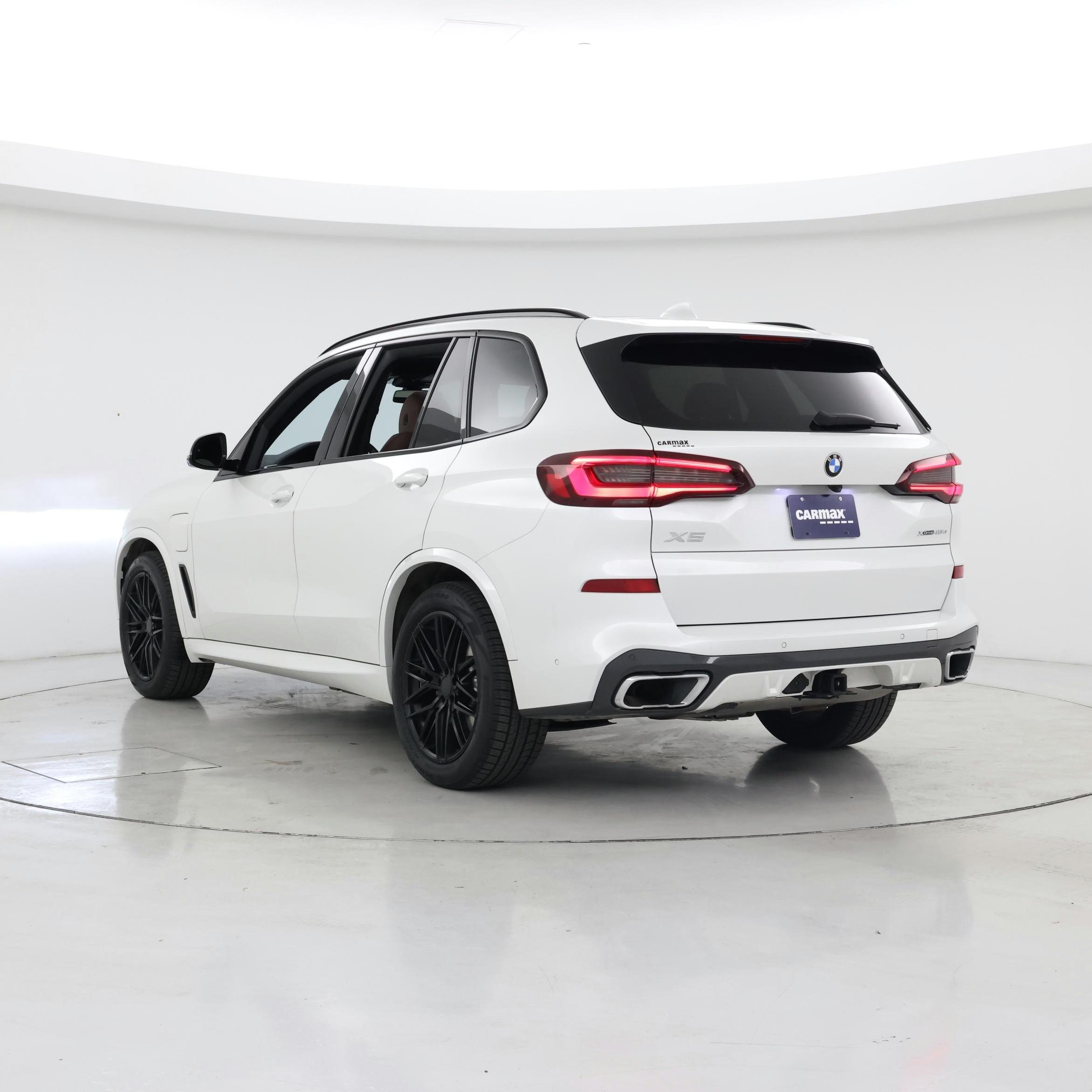 Thumbnail: 2021 BMW X5 - 2