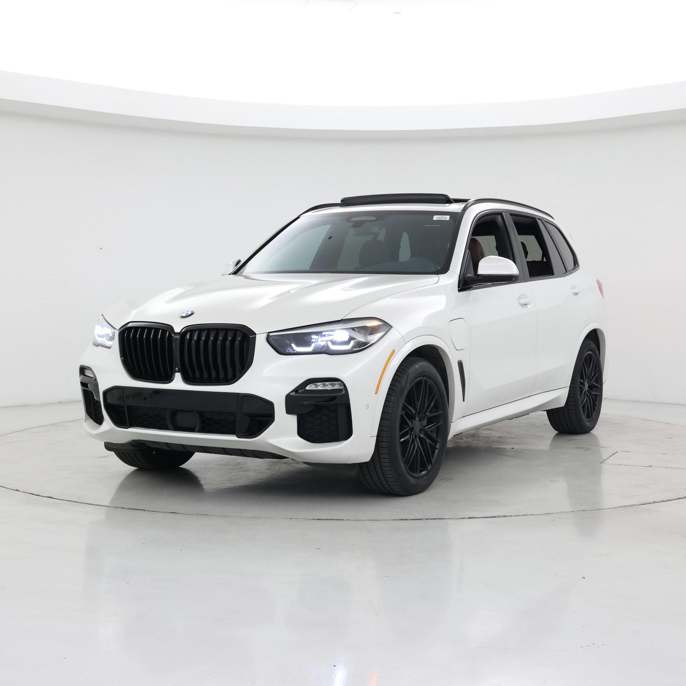 Thumbnail: 2021 BMW X5 - 4