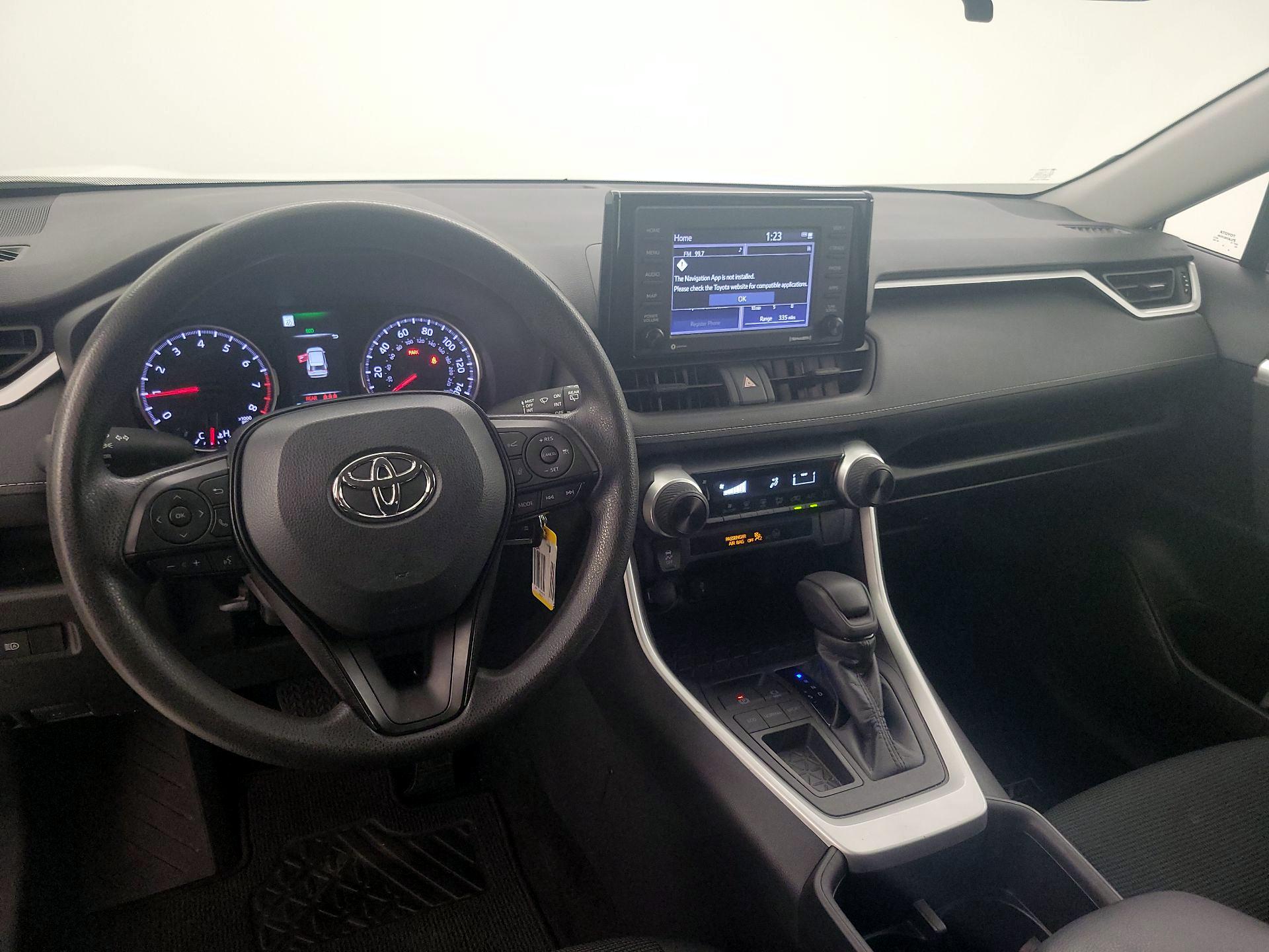 Thumbnail: 2022 Toyota RAV4 - 9
