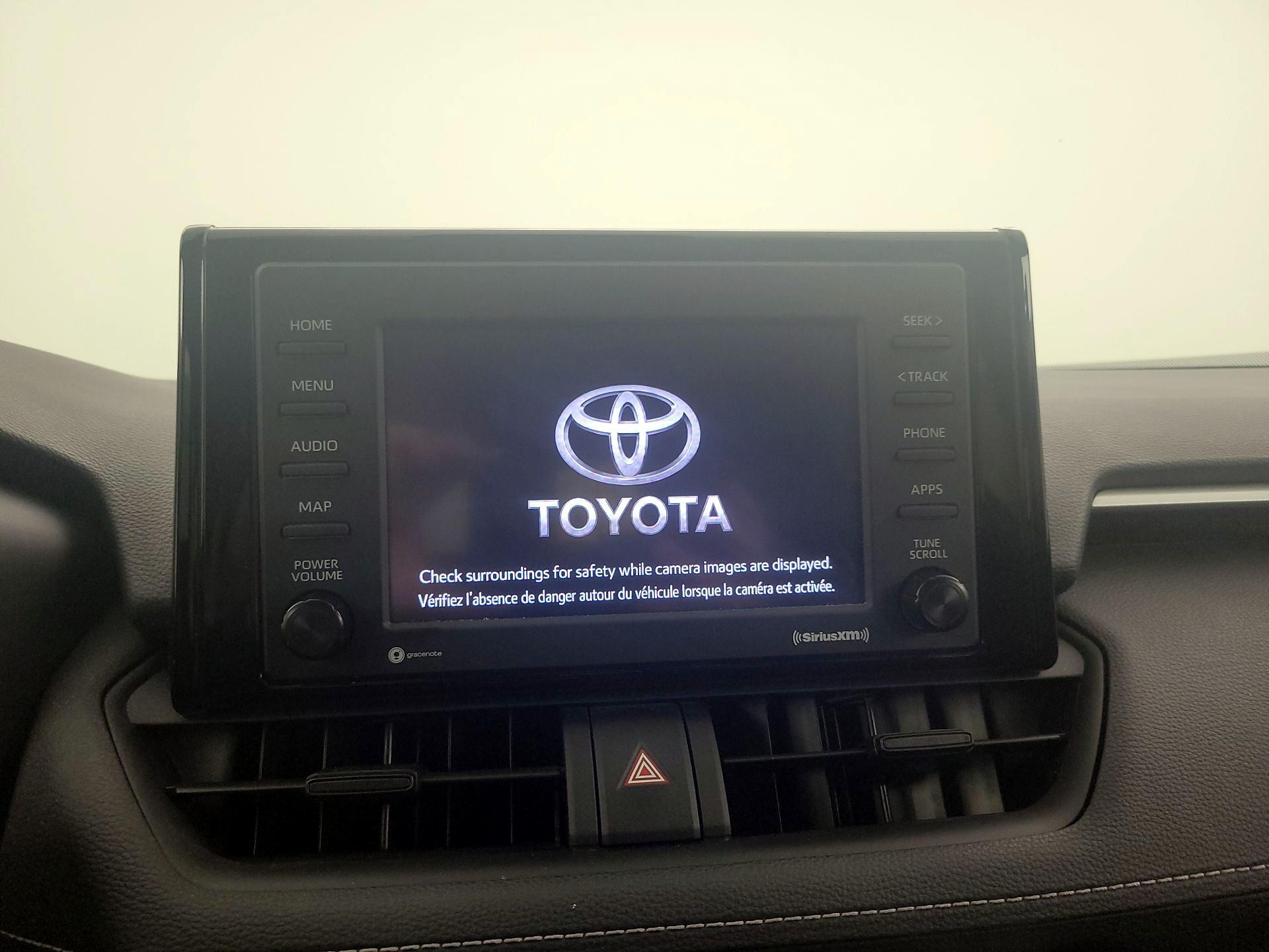 Thumbnail: 2022 Toyota RAV4 - 15