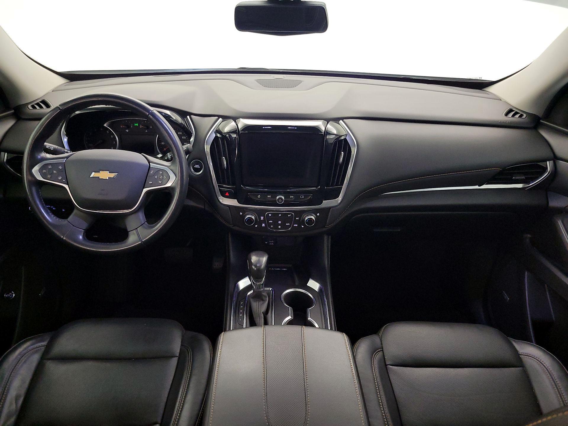 Thumbnail: 2021 Chevrolet Traverse - 9