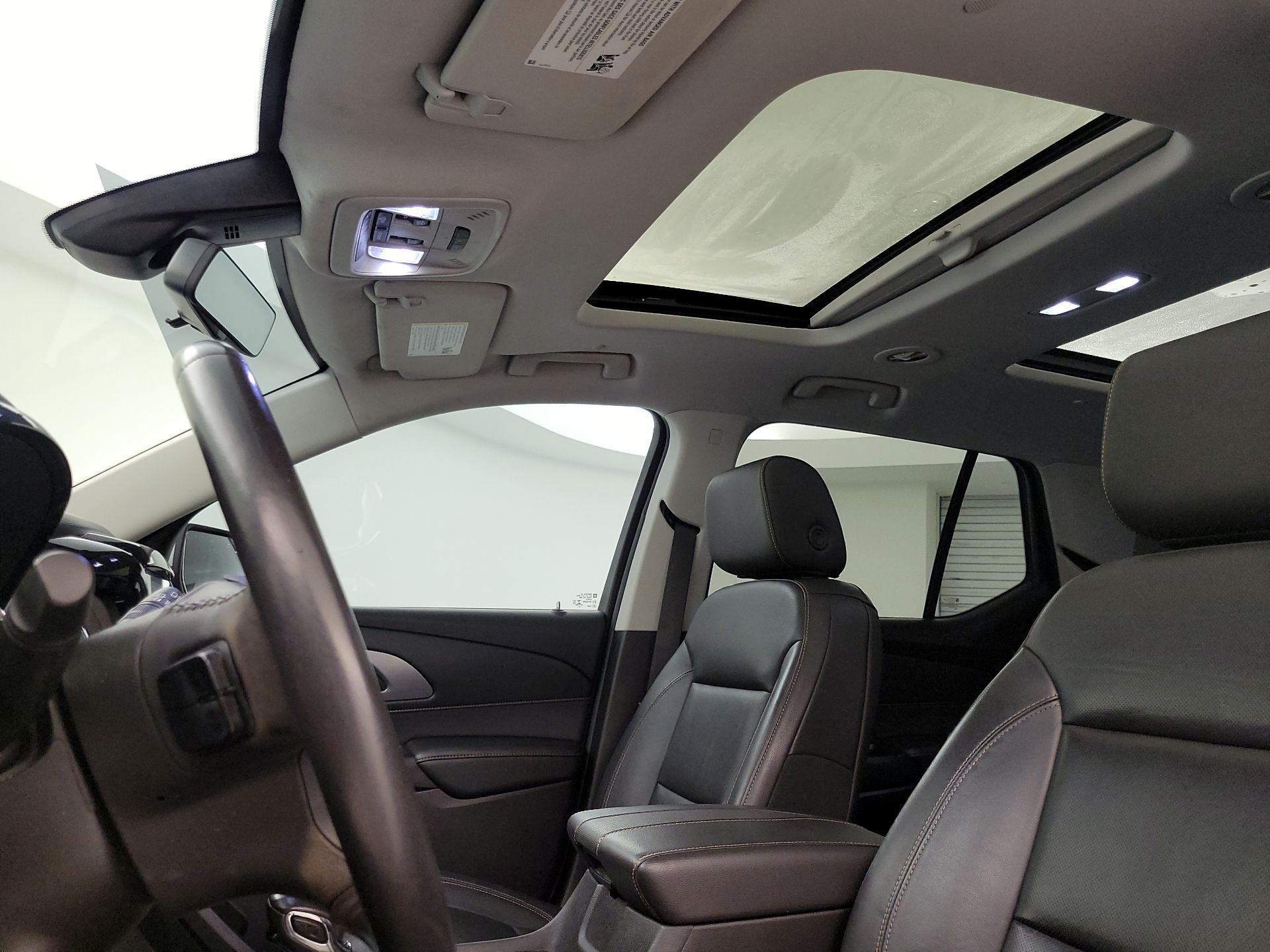 Thumbnail: 2021 Chevrolet Traverse - 20