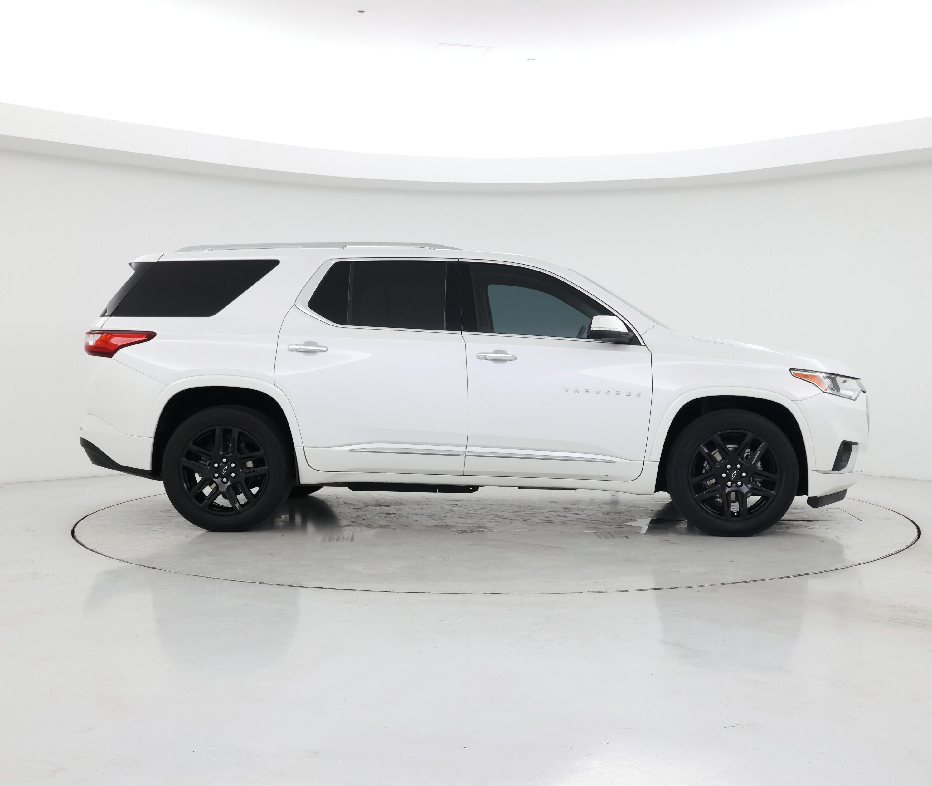 Thumbnail: 2021 Chevrolet Traverse - 7