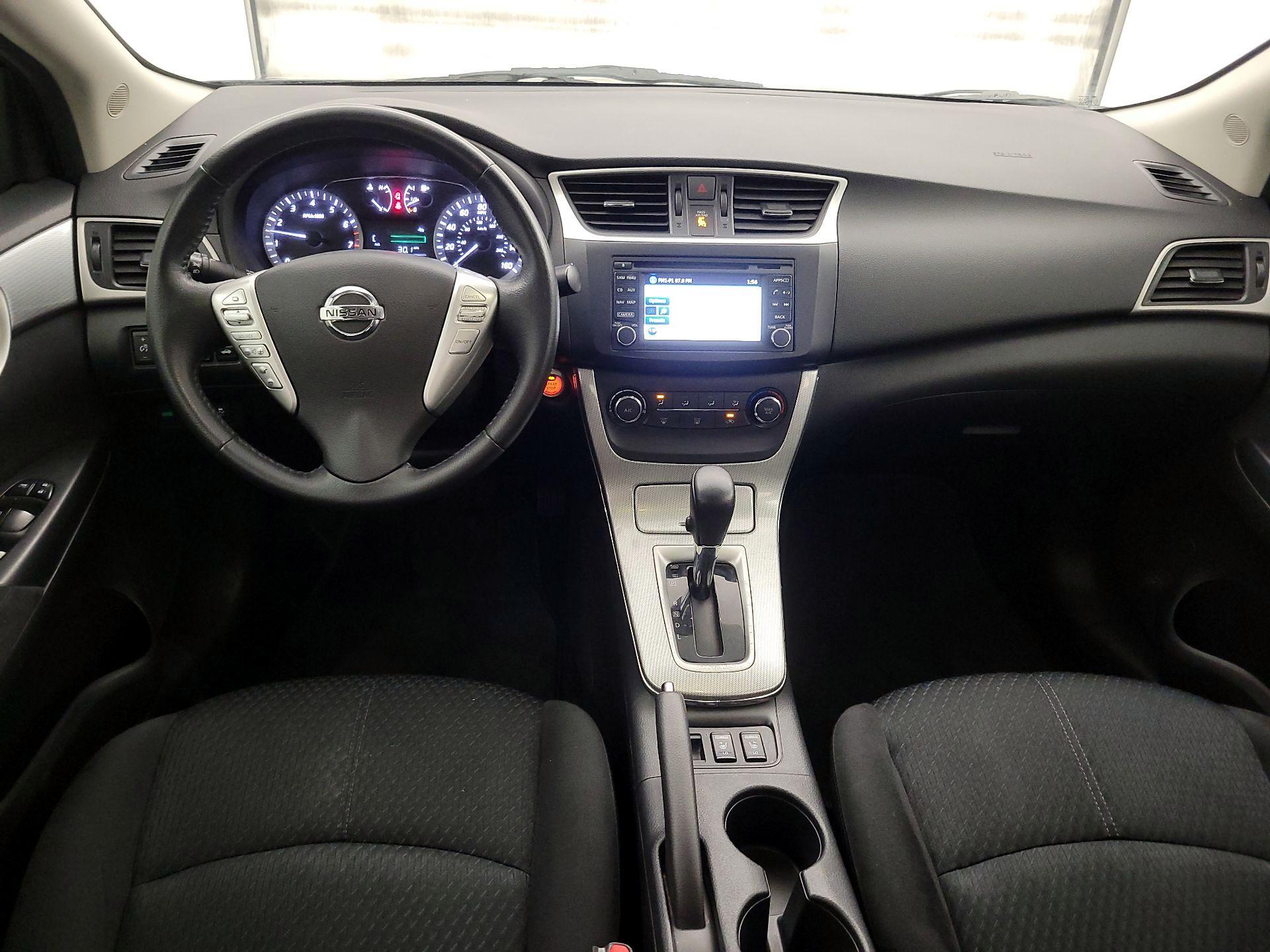 Thumbnail: 2015 Nissan Sentra - 9