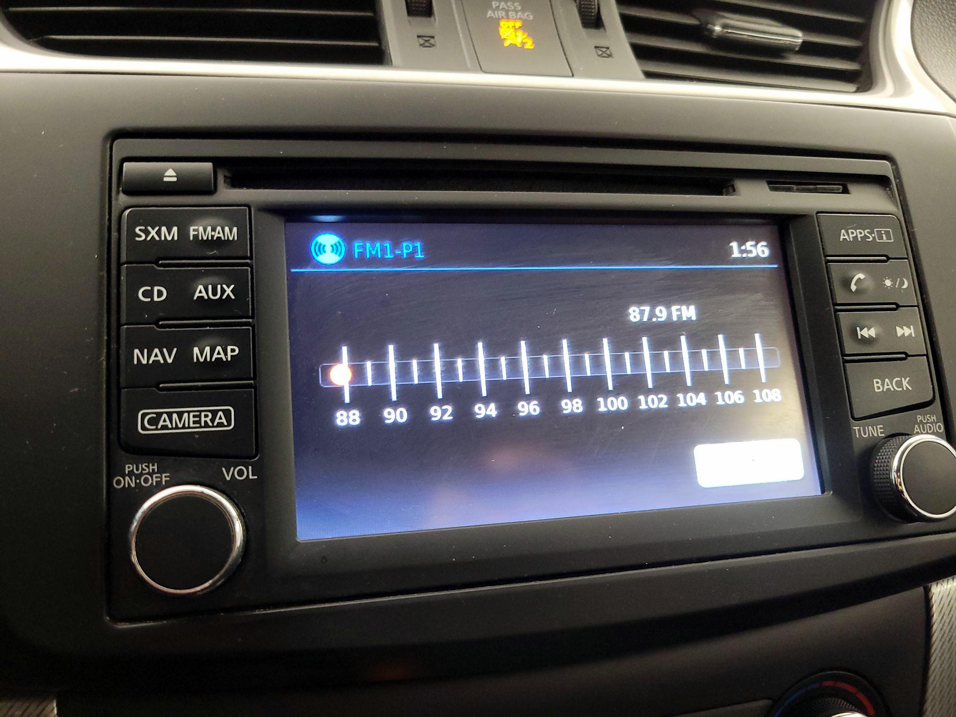 Thumbnail: 2015 Nissan Sentra - 16