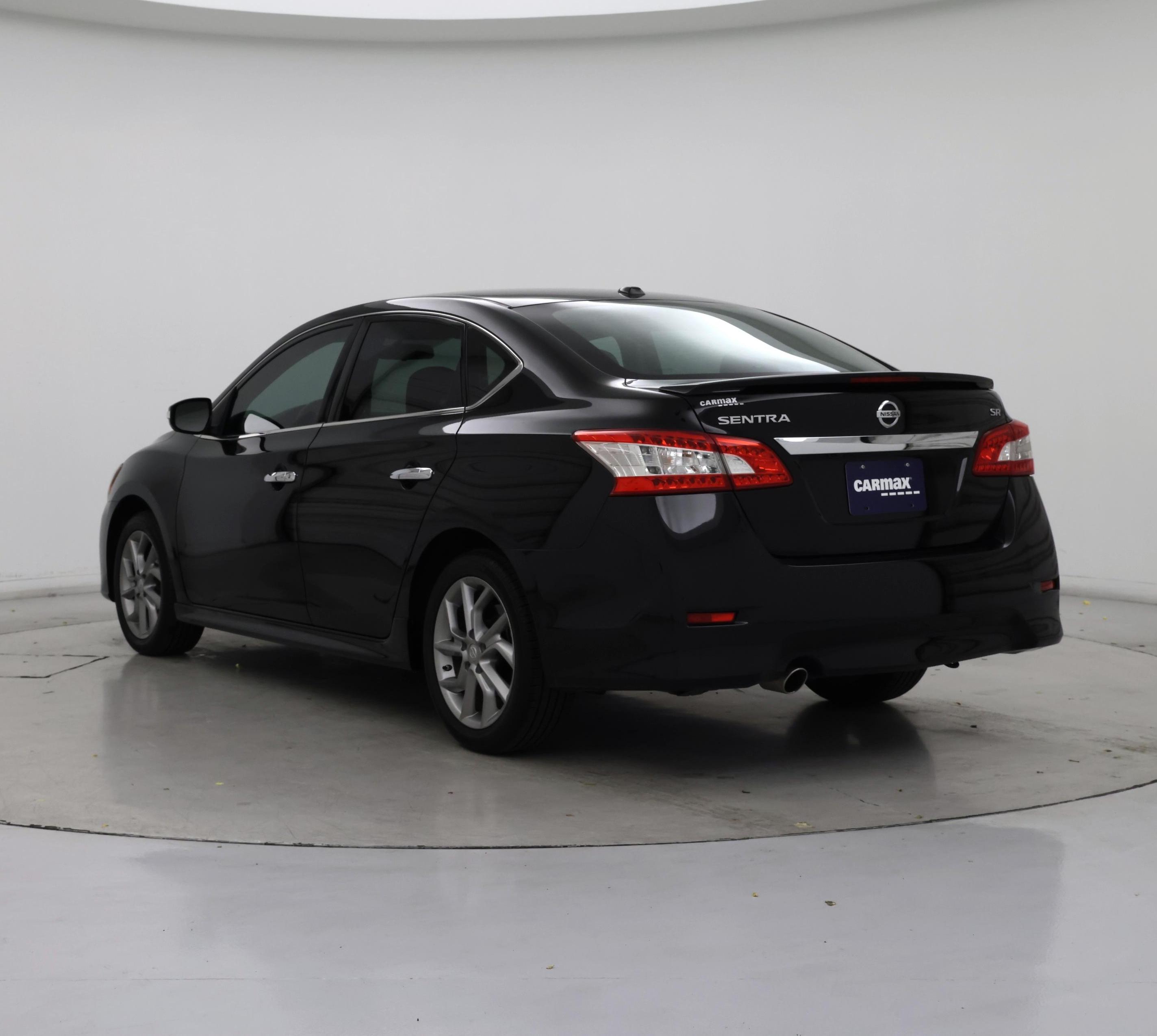 Thumbnail: 2015 Nissan Sentra - 2