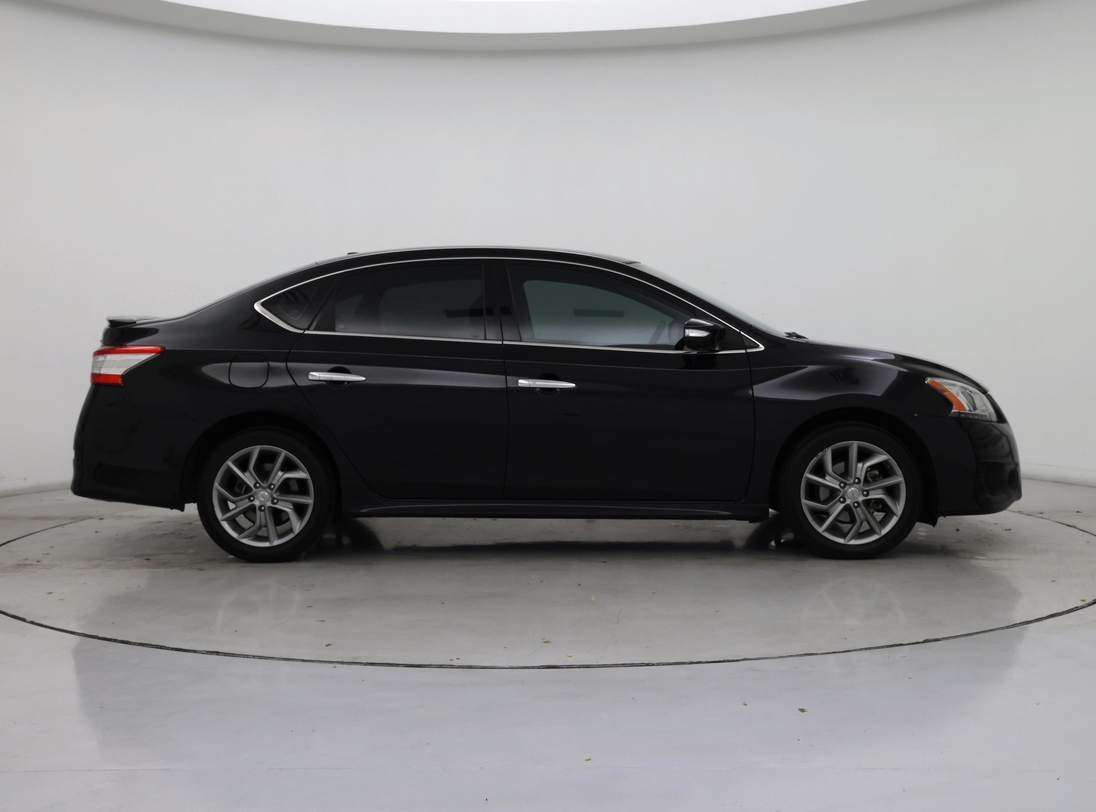 Thumbnail: 2015 Nissan Sentra - 7