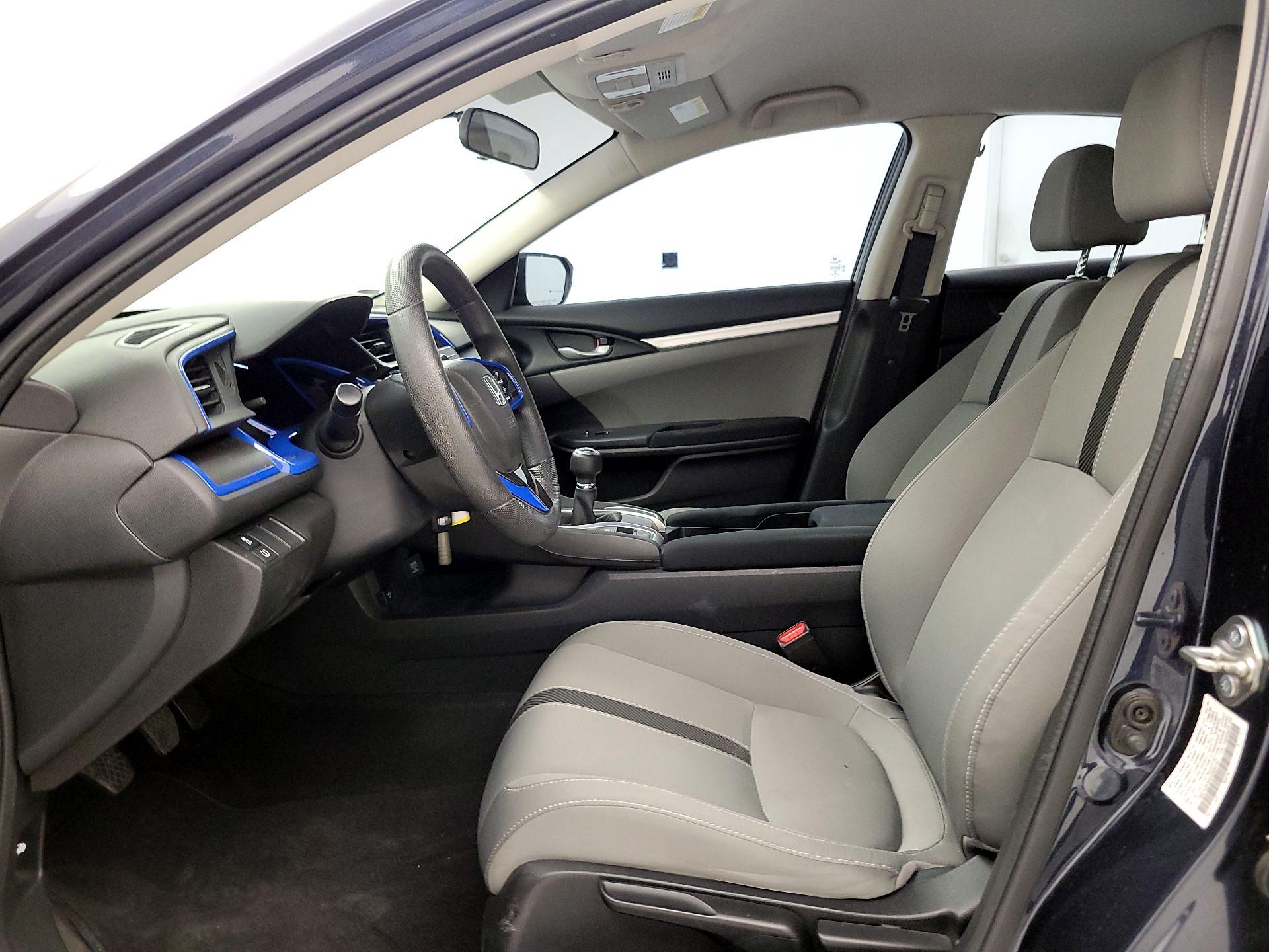 Thumbnail: 2016 Honda Civic - 11