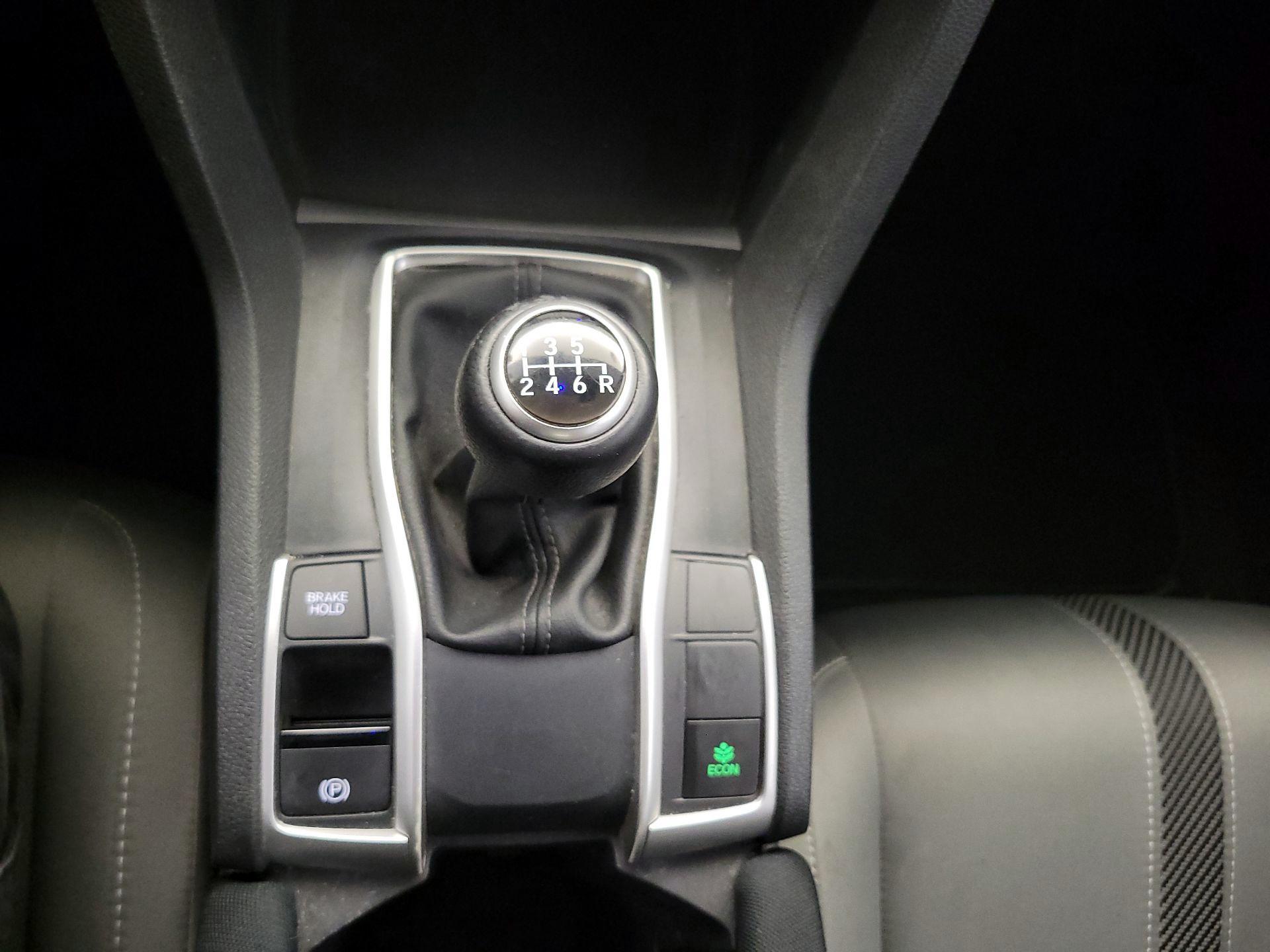 Thumbnail: 2016 Honda Civic - 17