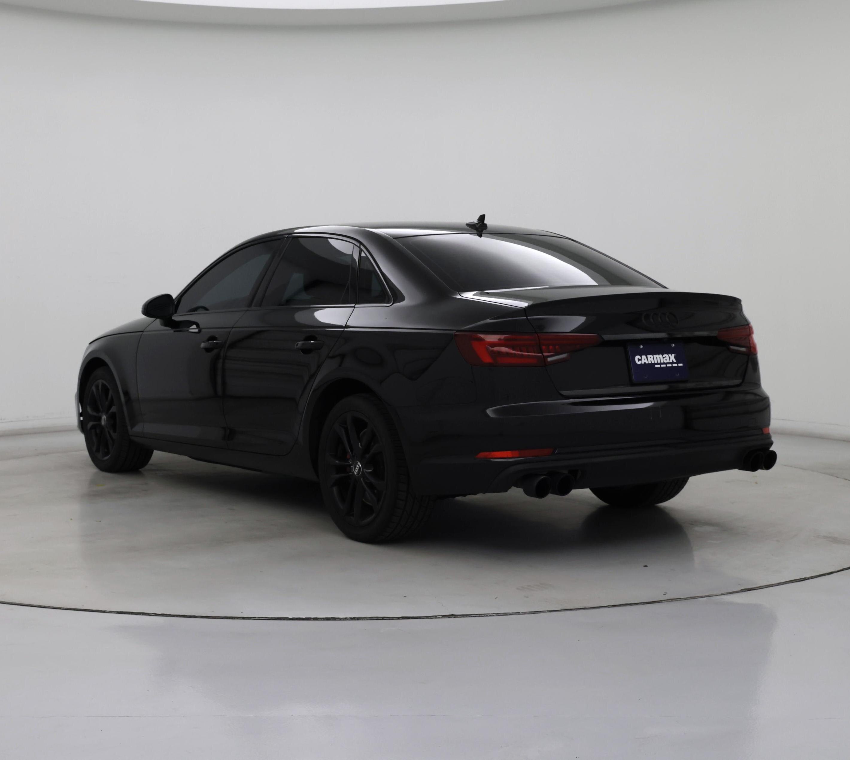 Thumbnail: 2019 Audi A4 - 2