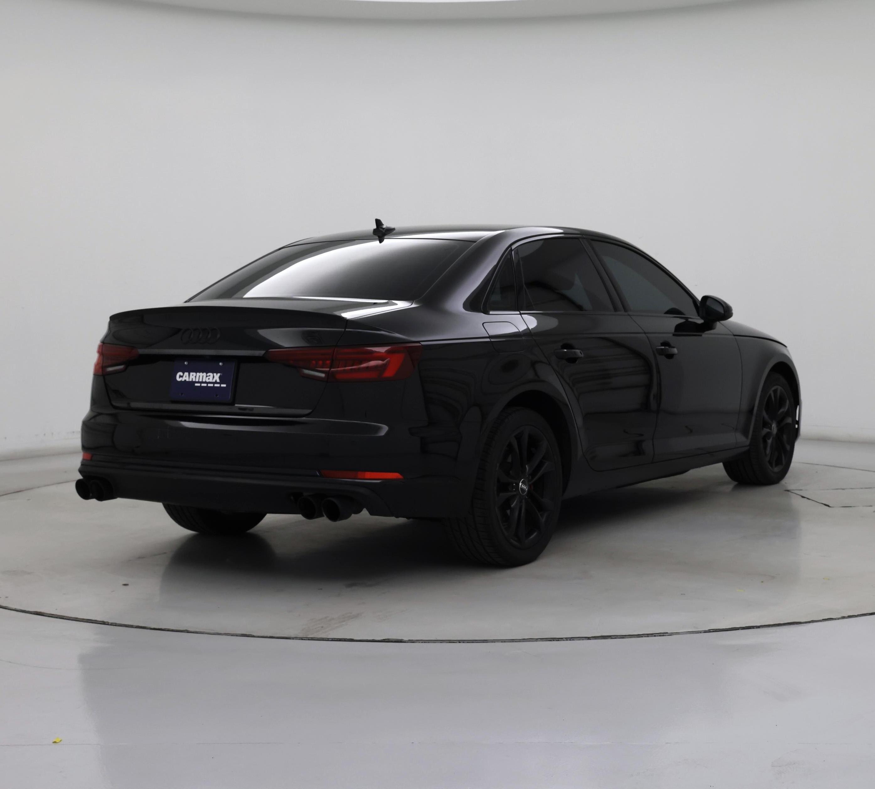 Thumbnail: 2019 Audi A4 - 8