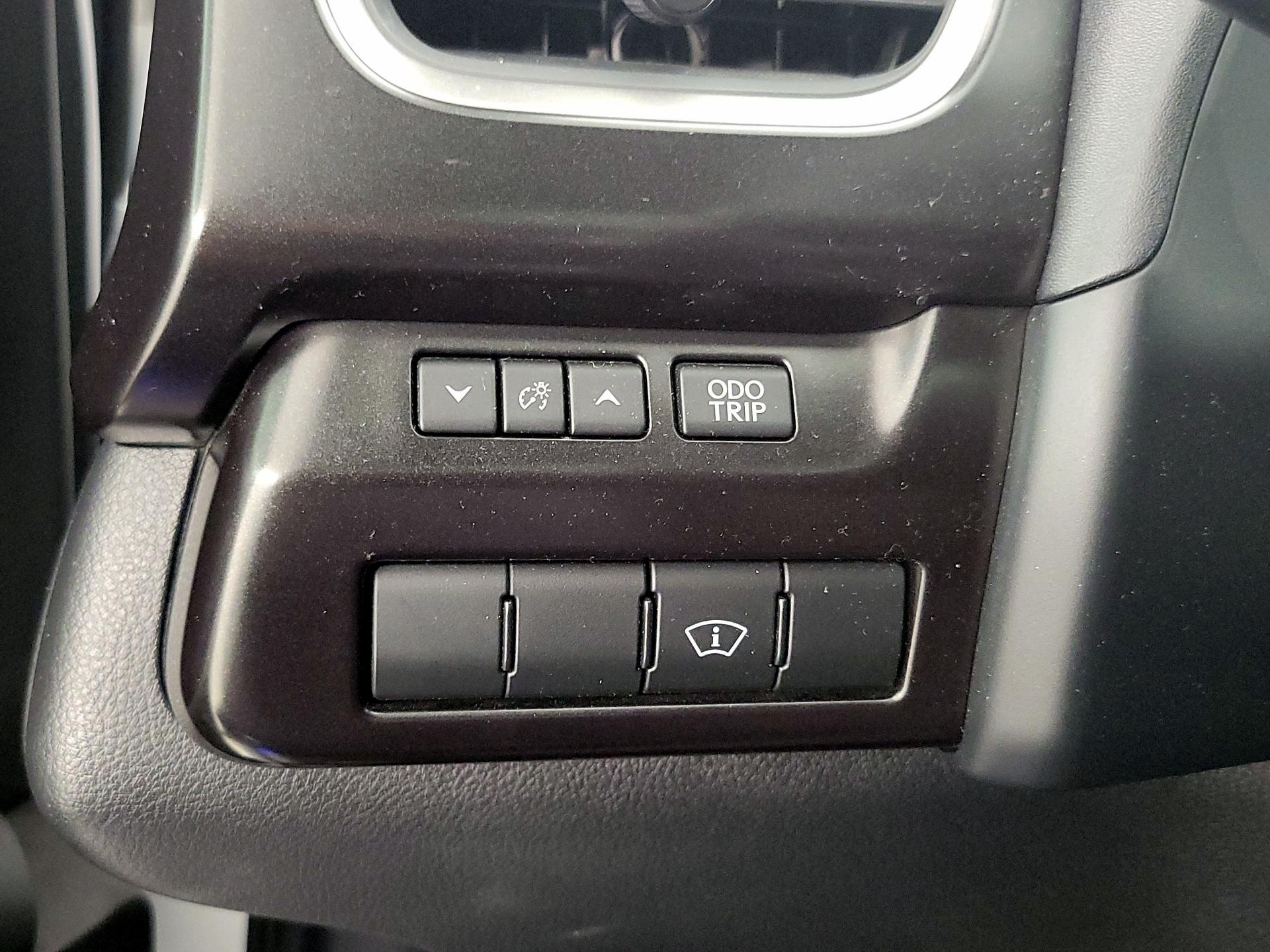 Thumbnail: 2024 Lexus UX - 13