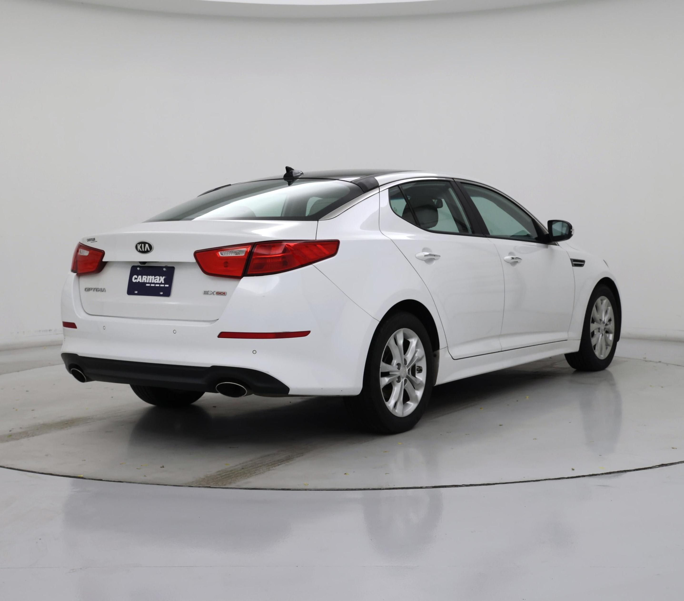 Thumbnail: 2015 Kia Optima - 8