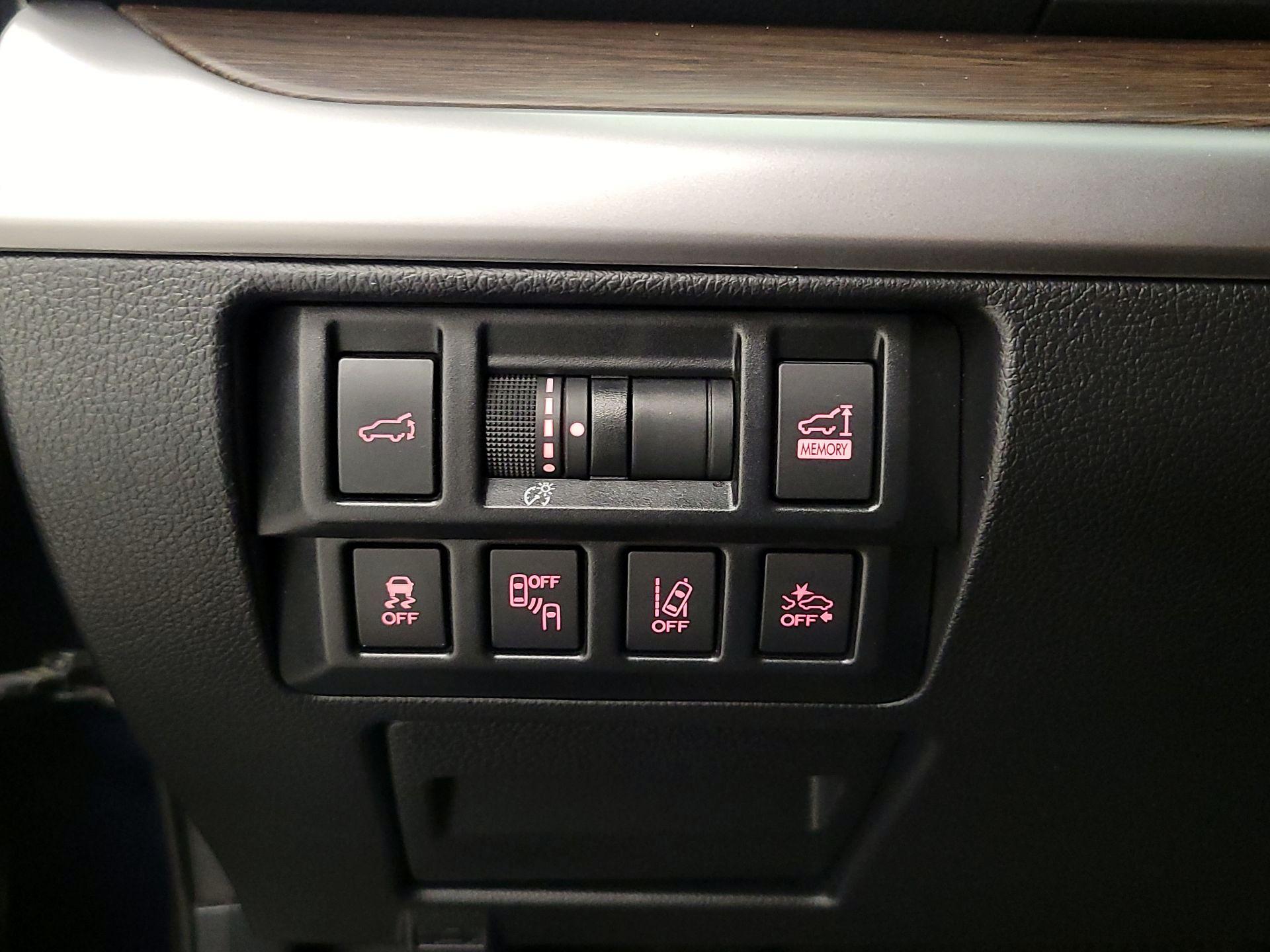 Thumbnail: 2018 Subaru Outback - 13