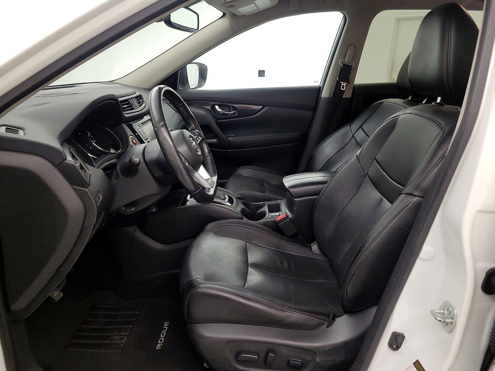 Thumbnail: 2018 Nissan Rogue - 11