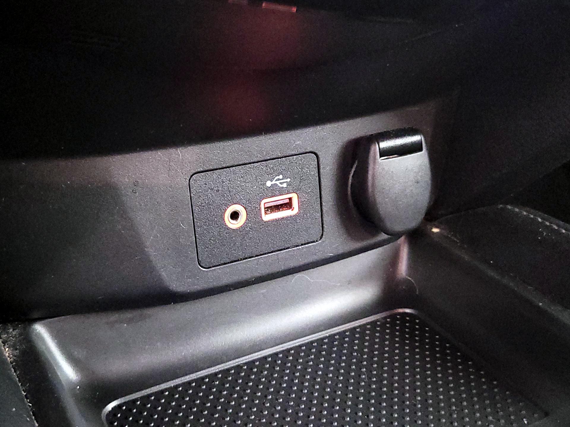 Thumbnail: 2018 Nissan Rogue - 19