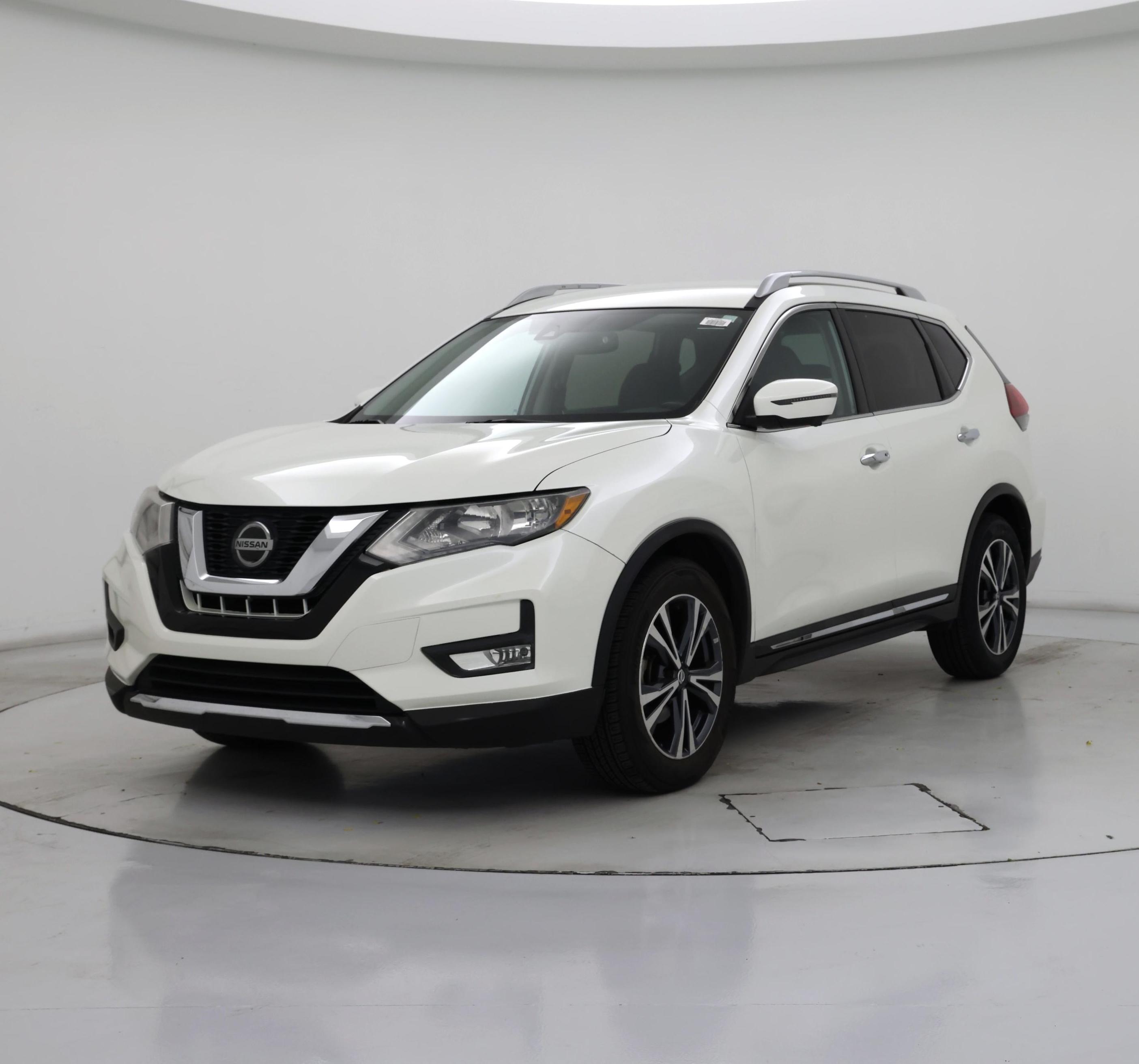 Thumbnail: 2018 Nissan Rogue - 4