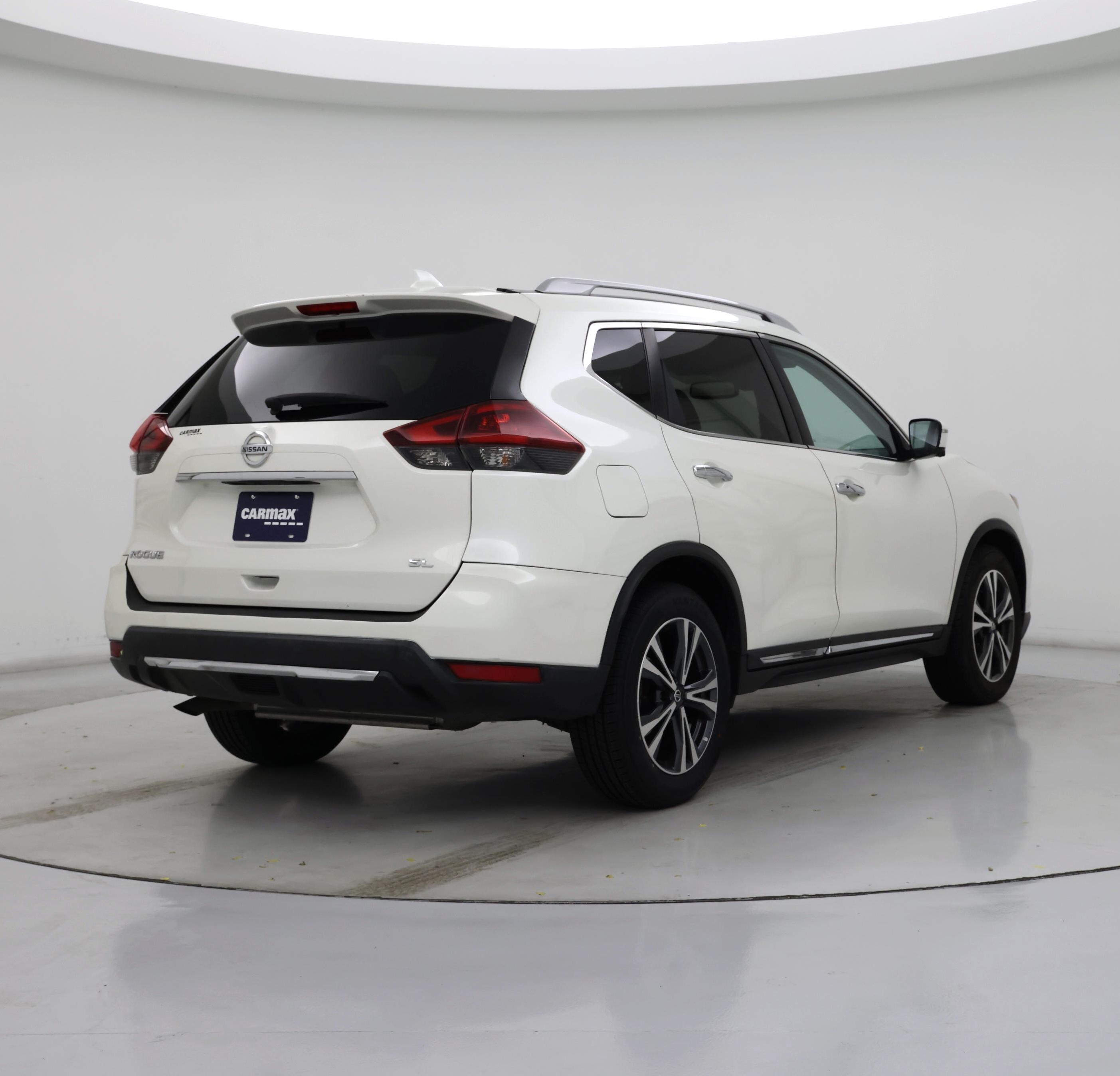 Thumbnail: 2018 Nissan Rogue - 8