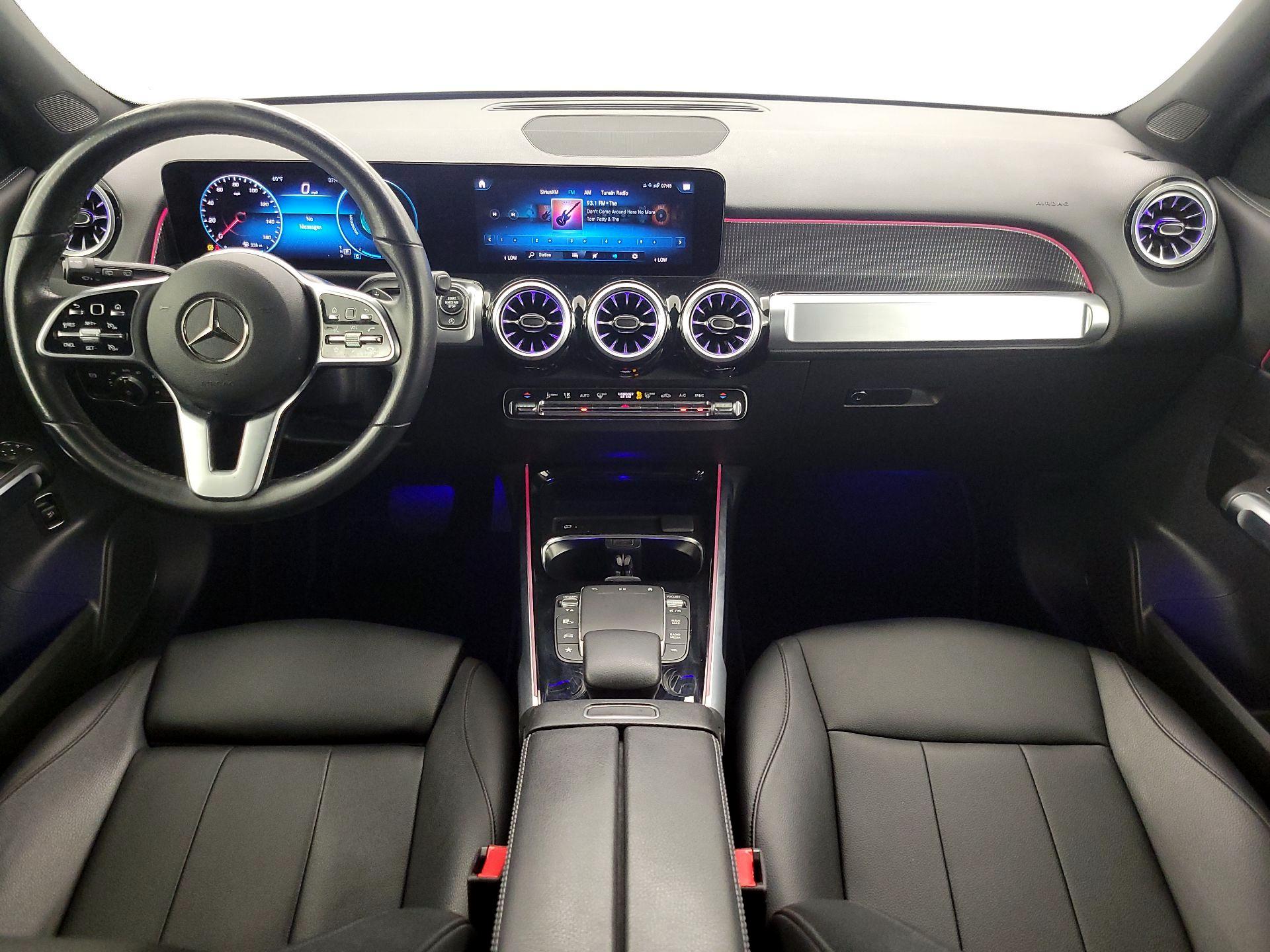 Thumbnail: 2022 Mercedes-Benz GLB - 9