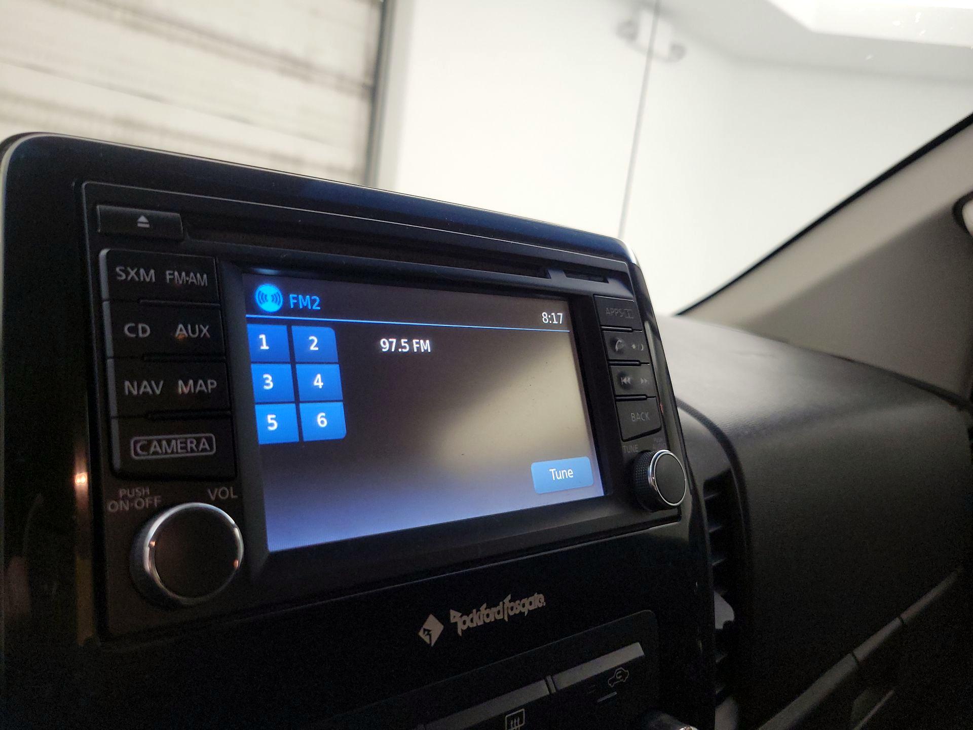 Thumbnail: 2015 Nissan Titan - 16