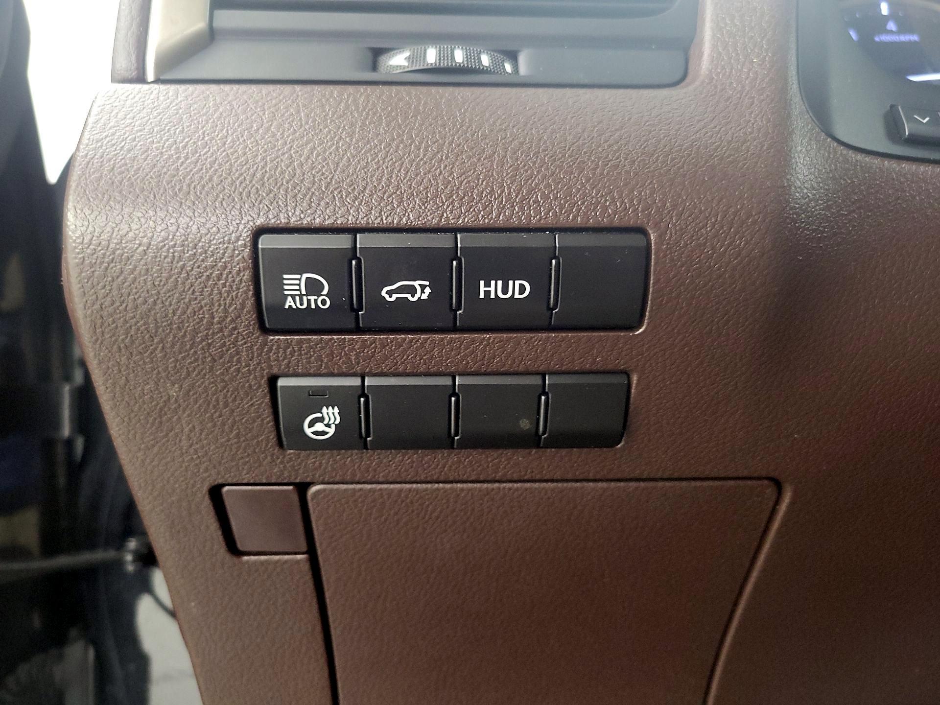 Thumbnail: 2020 Lexus RX - 13