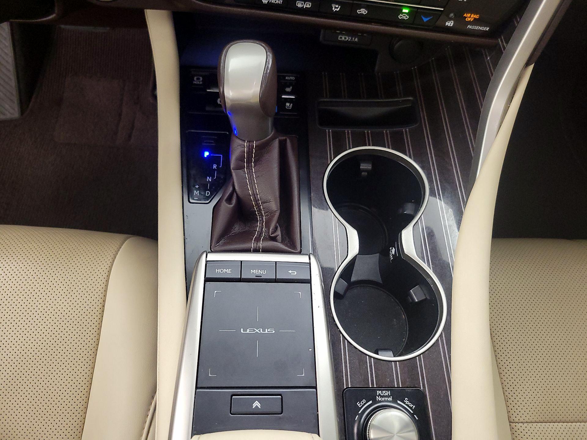 Thumbnail: 2020 Lexus RX - 17