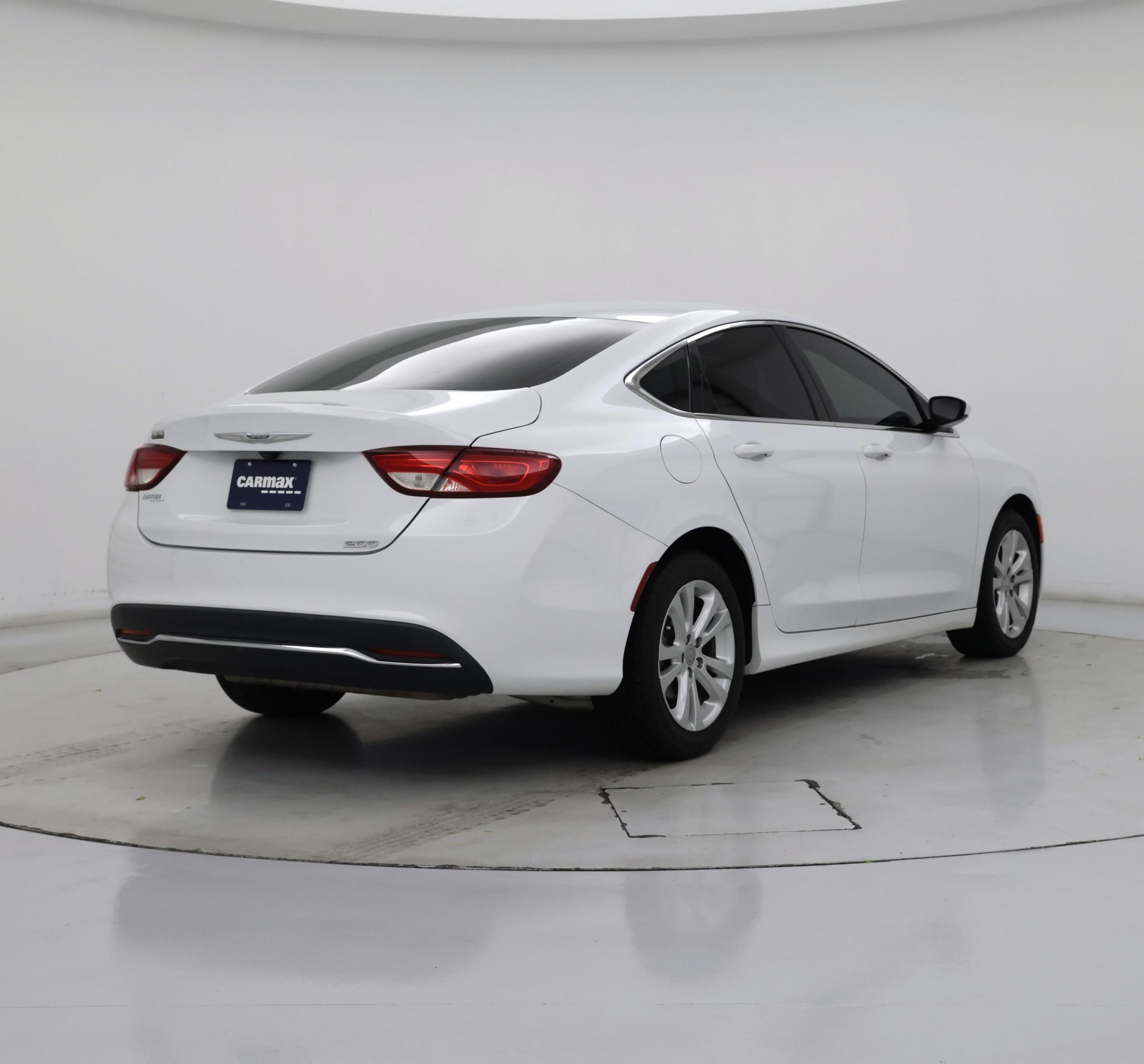 Thumbnail: 2016 Chrysler 200 - 8