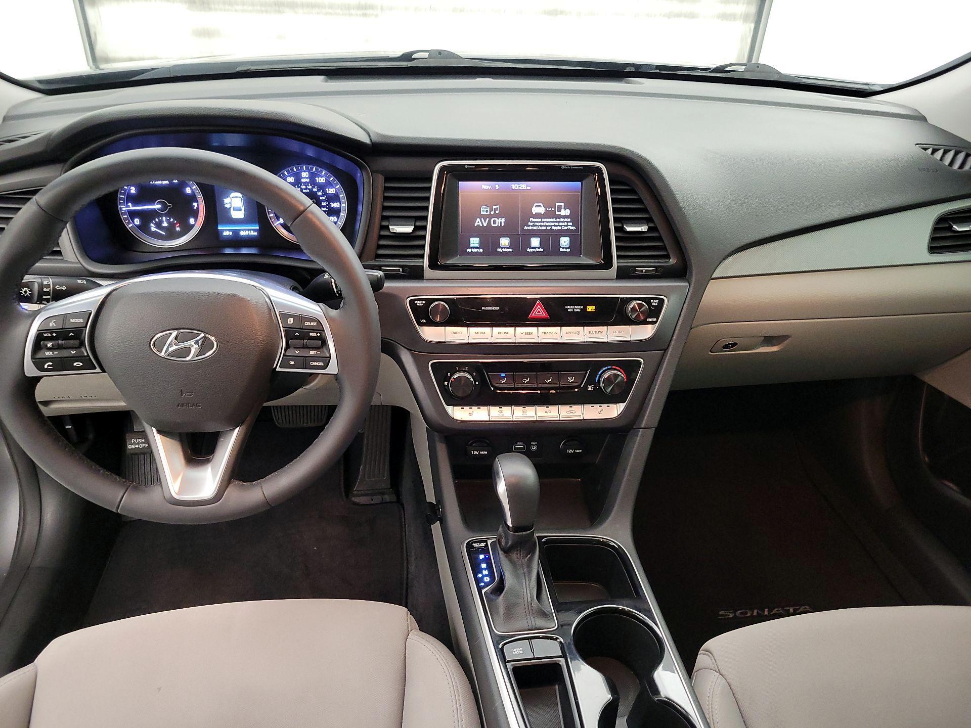 Thumbnail: 2018 Hyundai Sonata - 9