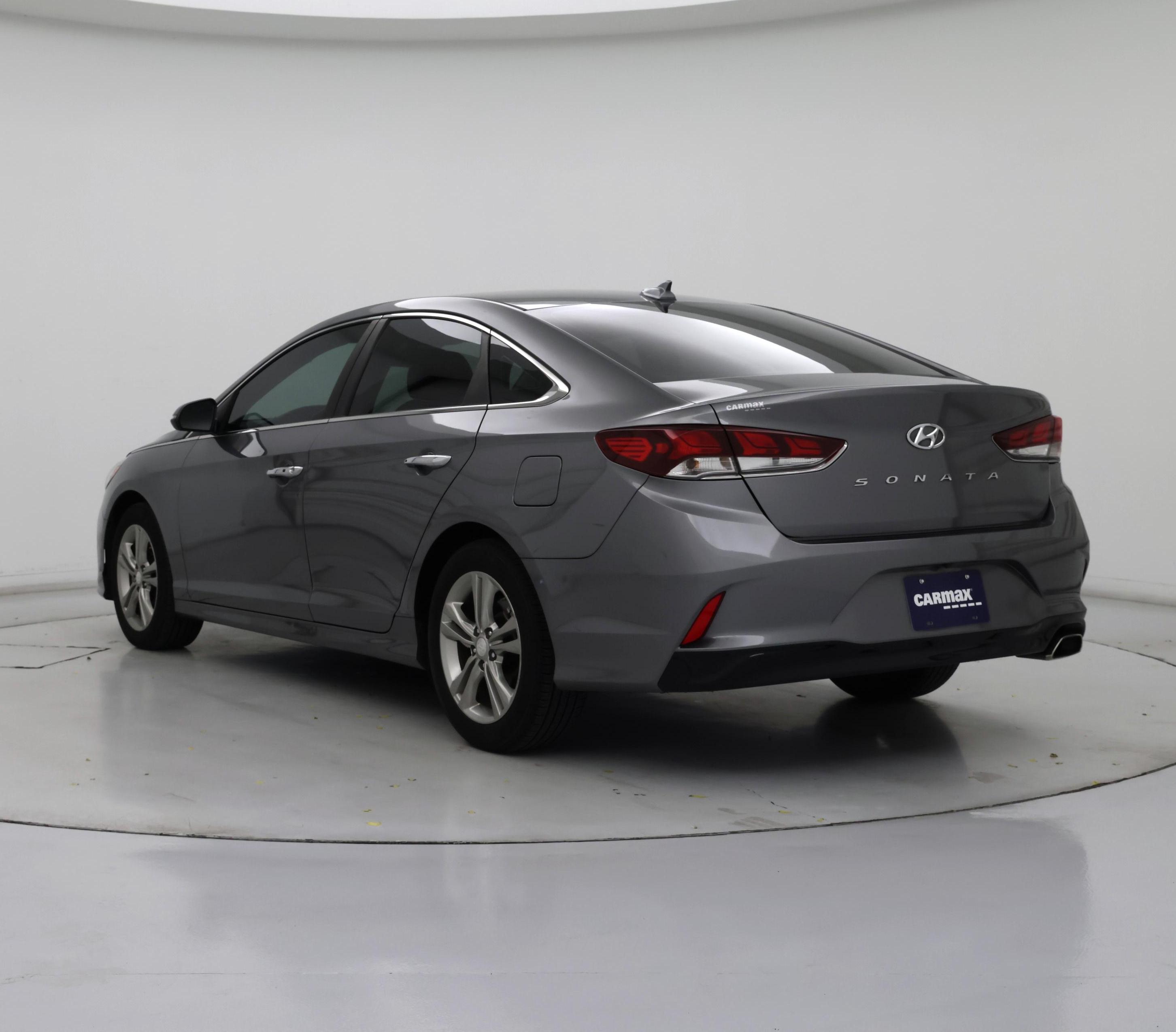Thumbnail: 2018 Hyundai Sonata - 2