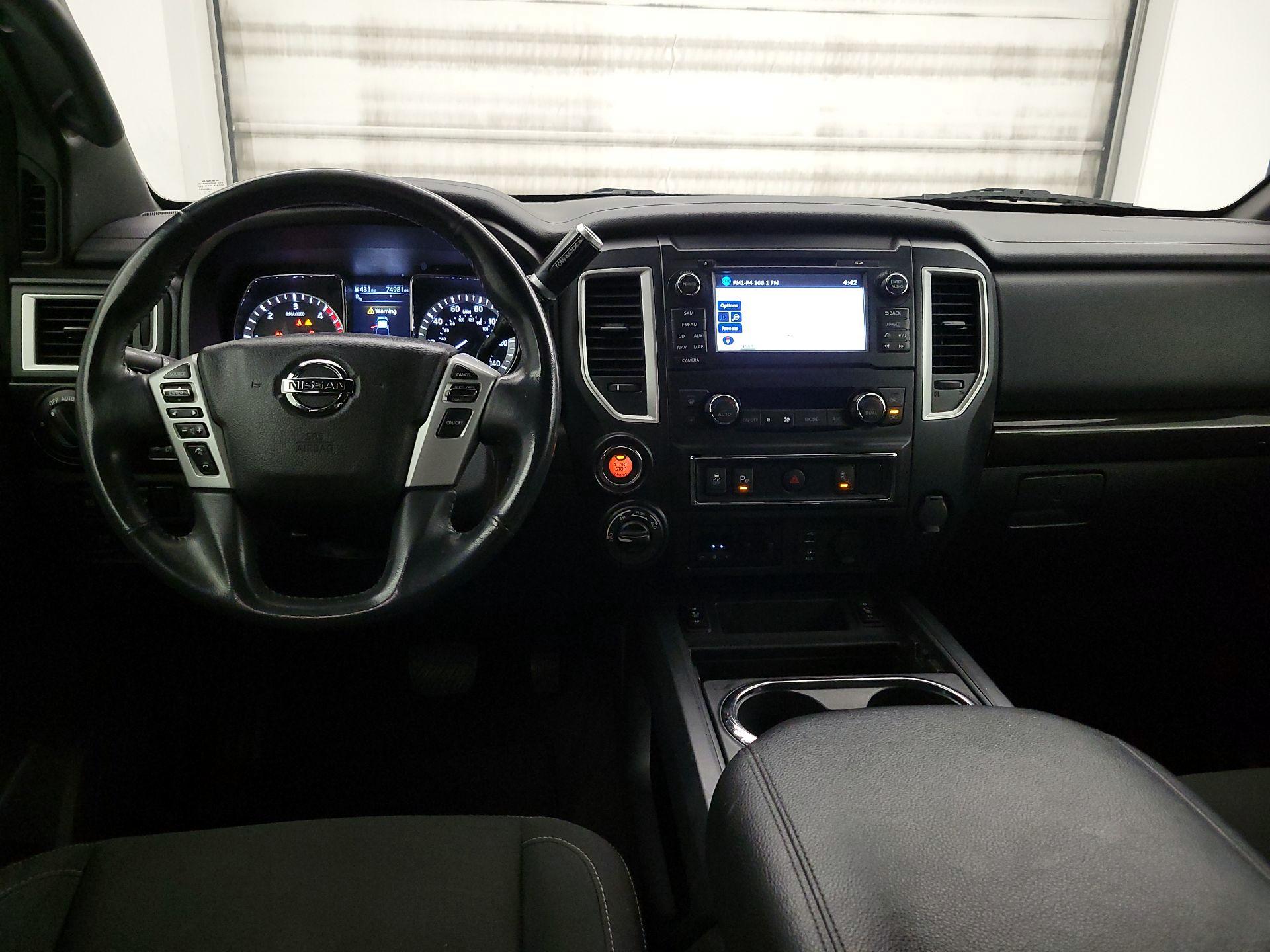 Thumbnail: 2018 Nissan Titan - 9