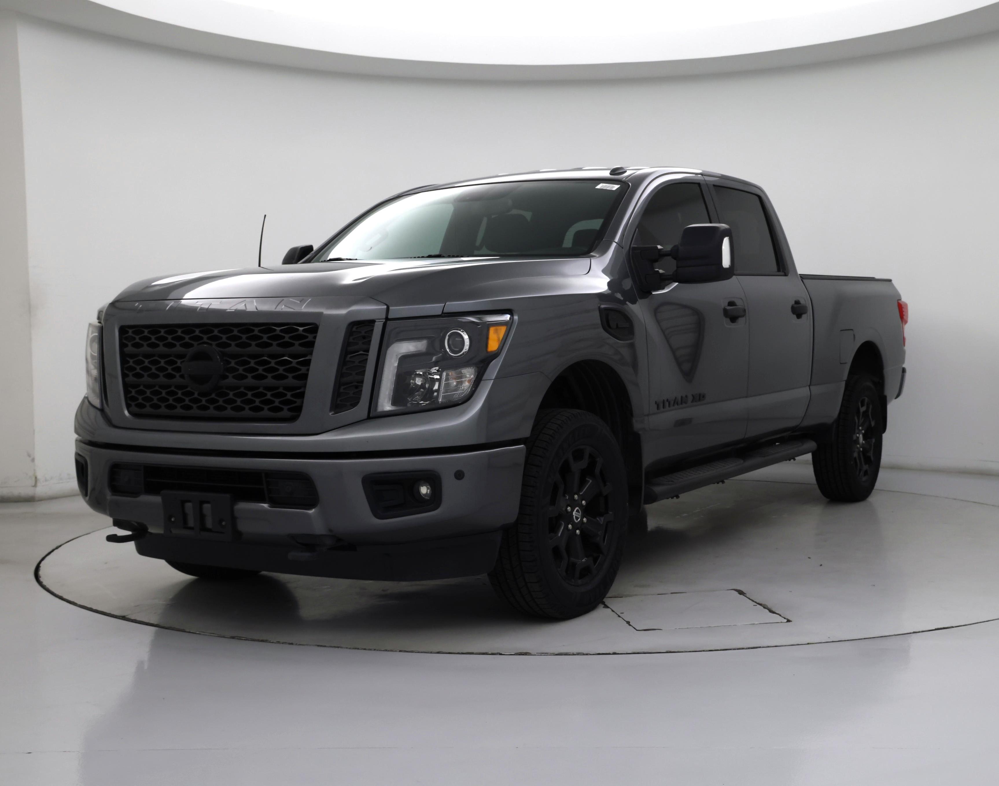 Thumbnail: 2018 Nissan Titan - 4