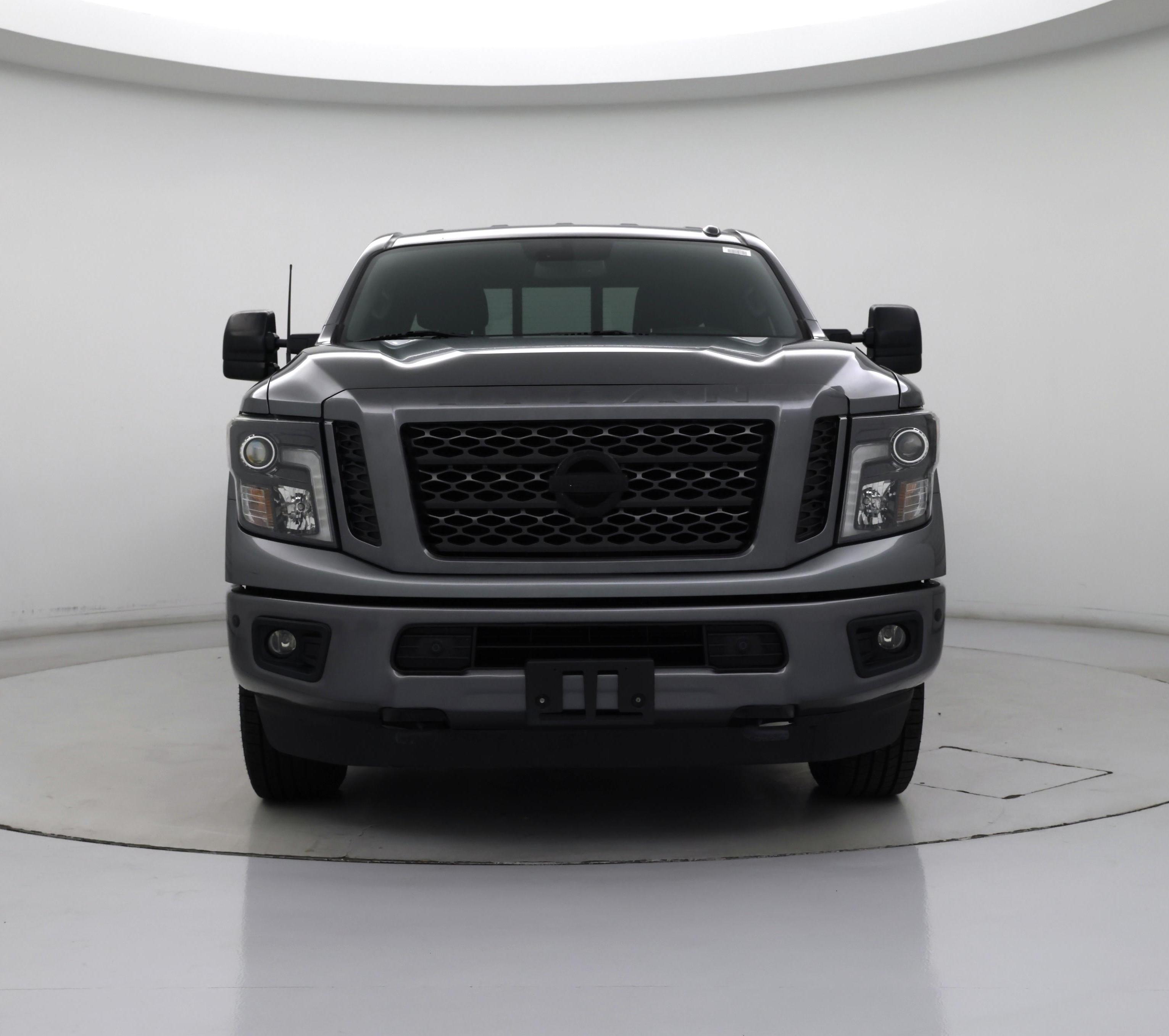 Thumbnail: 2018 Nissan Titan - 5