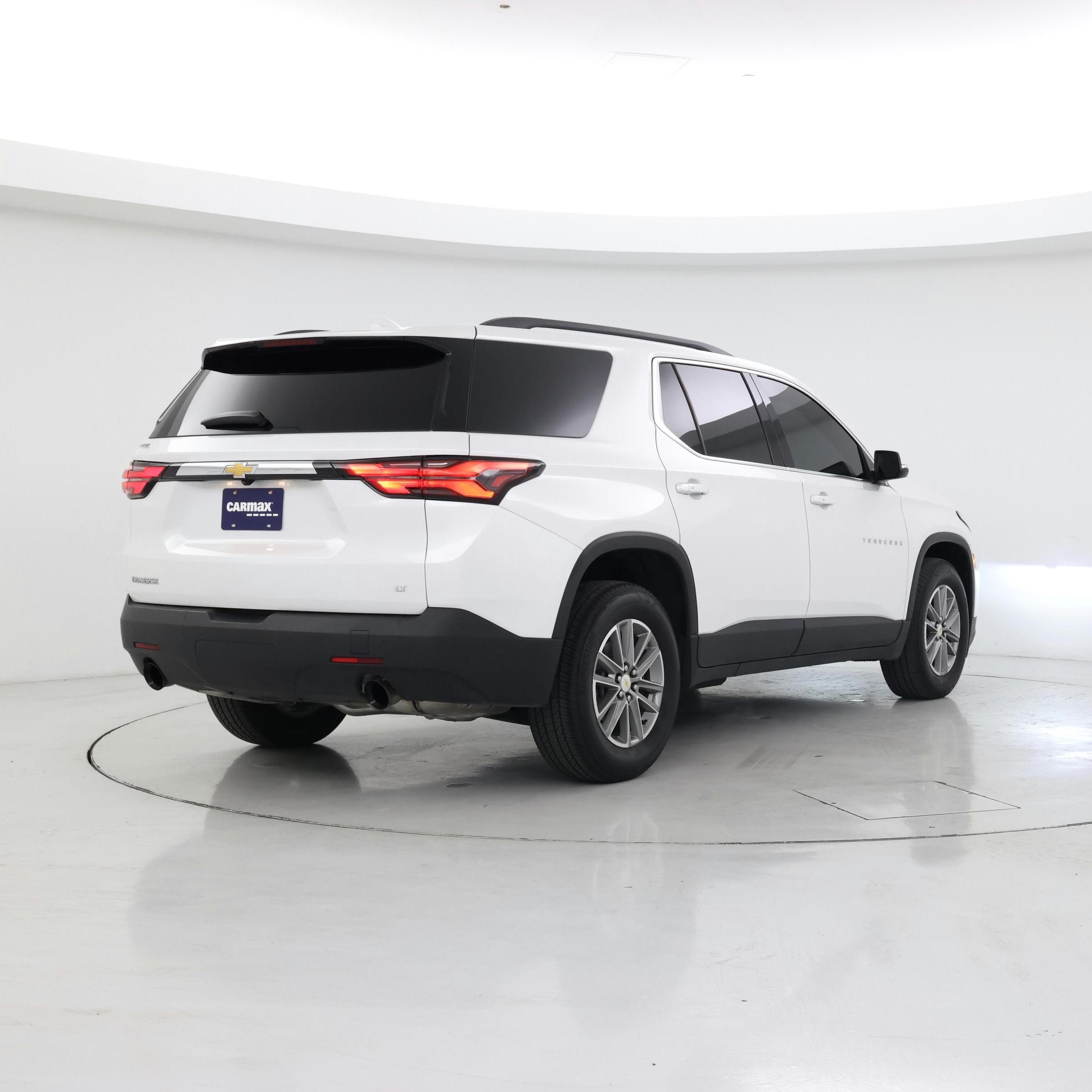 Thumbnail: 2023 Chevrolet Traverse - 8