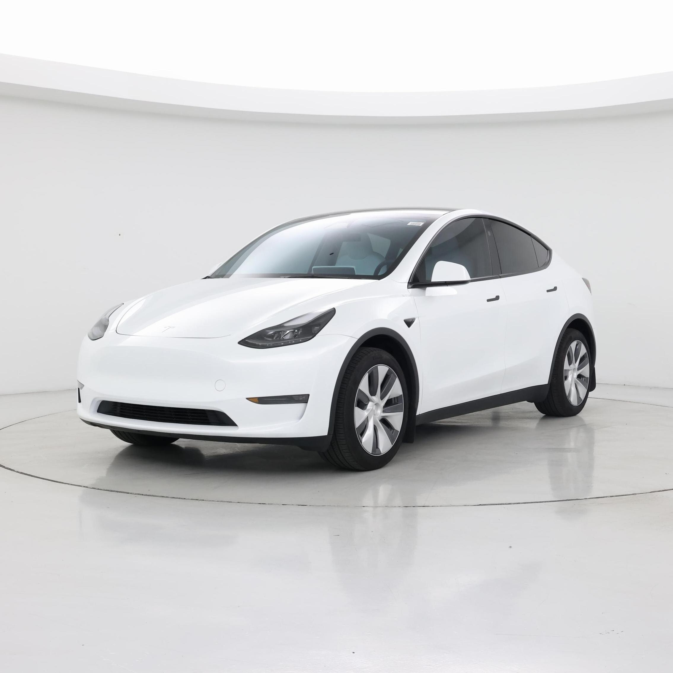 Thumbnail: 2024 Tesla Model Y - 4