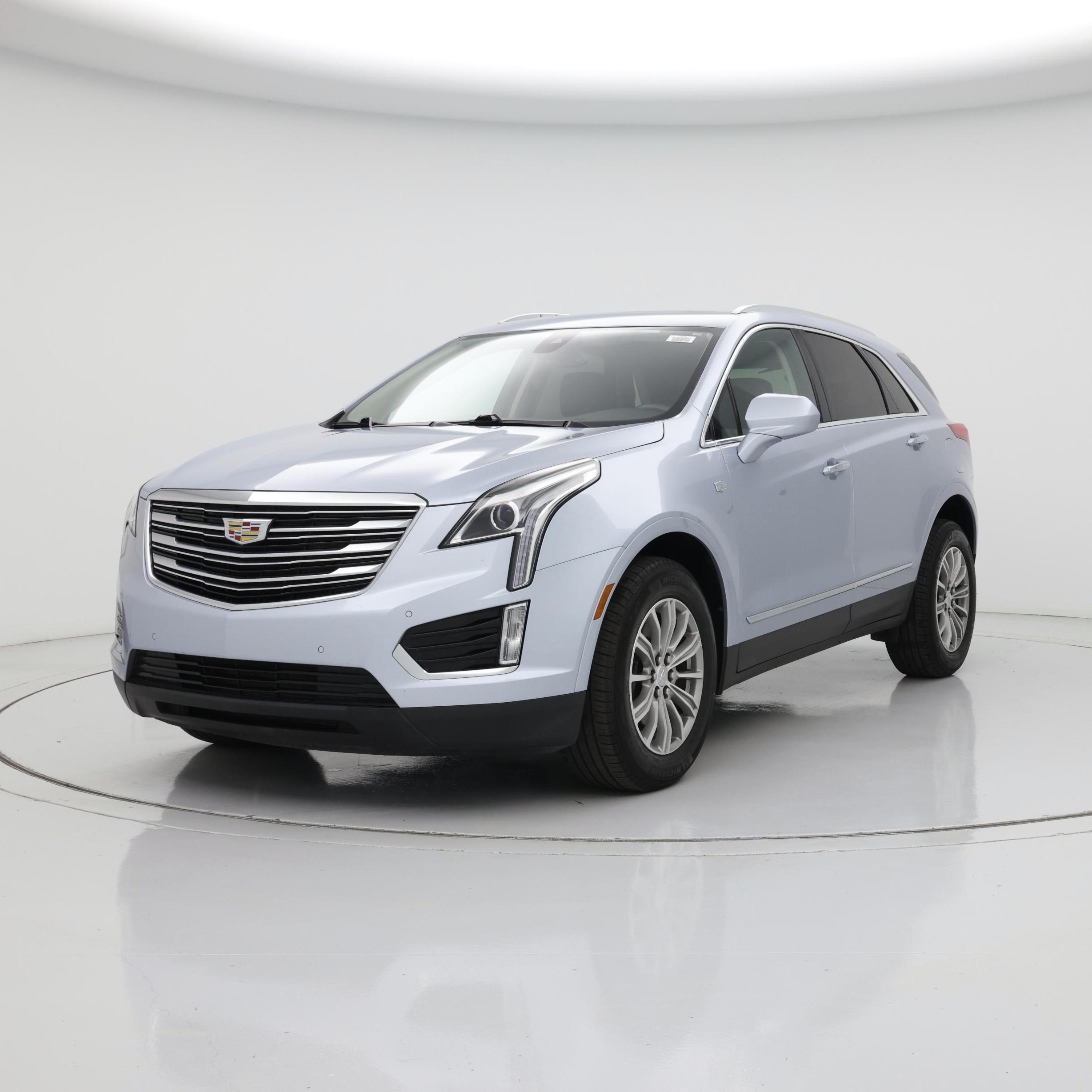Thumbnail: 2017 Cadillac XT5 - 4