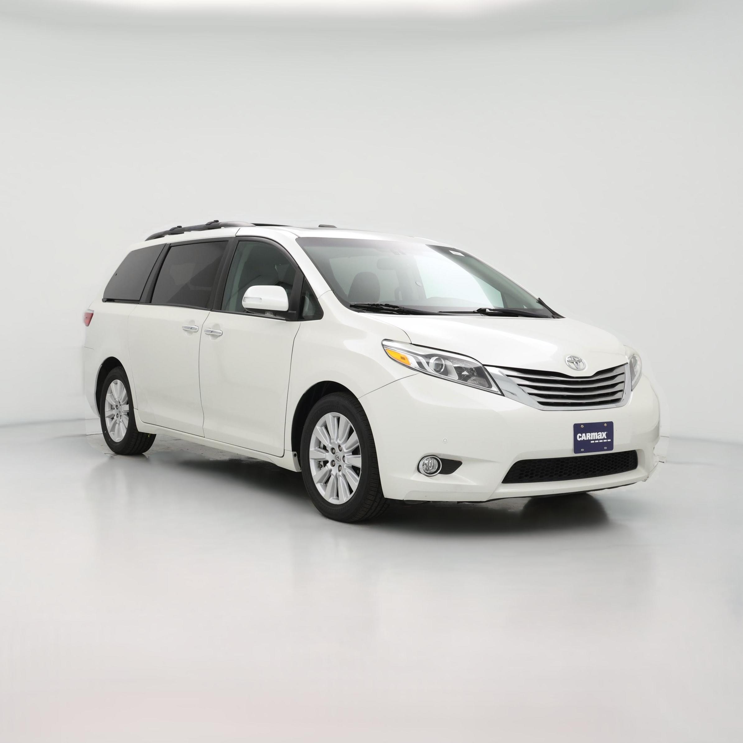 Thumbnail: 2017 Toyota Sienna - 1