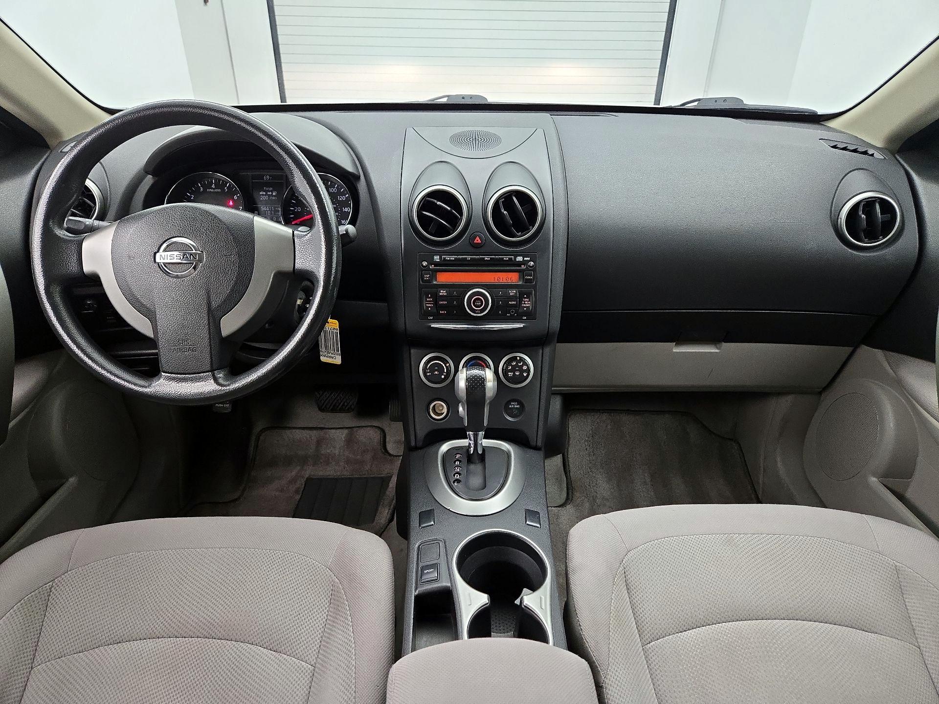 Thumbnail: 2014 Nissan Rogue - 9