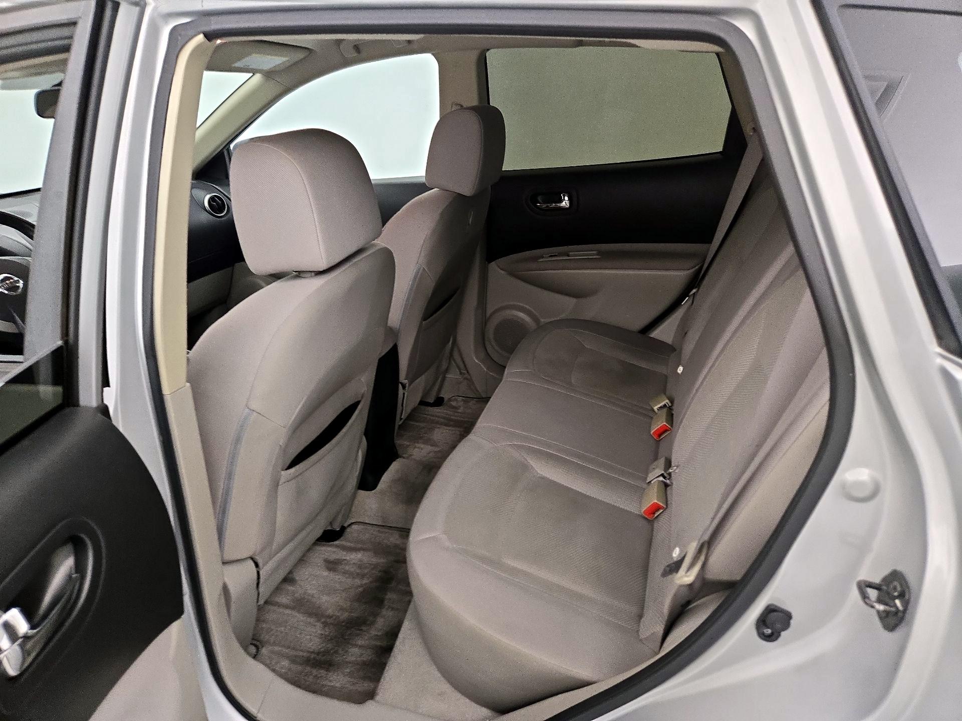 Thumbnail: 2014 Nissan Rogue - 18