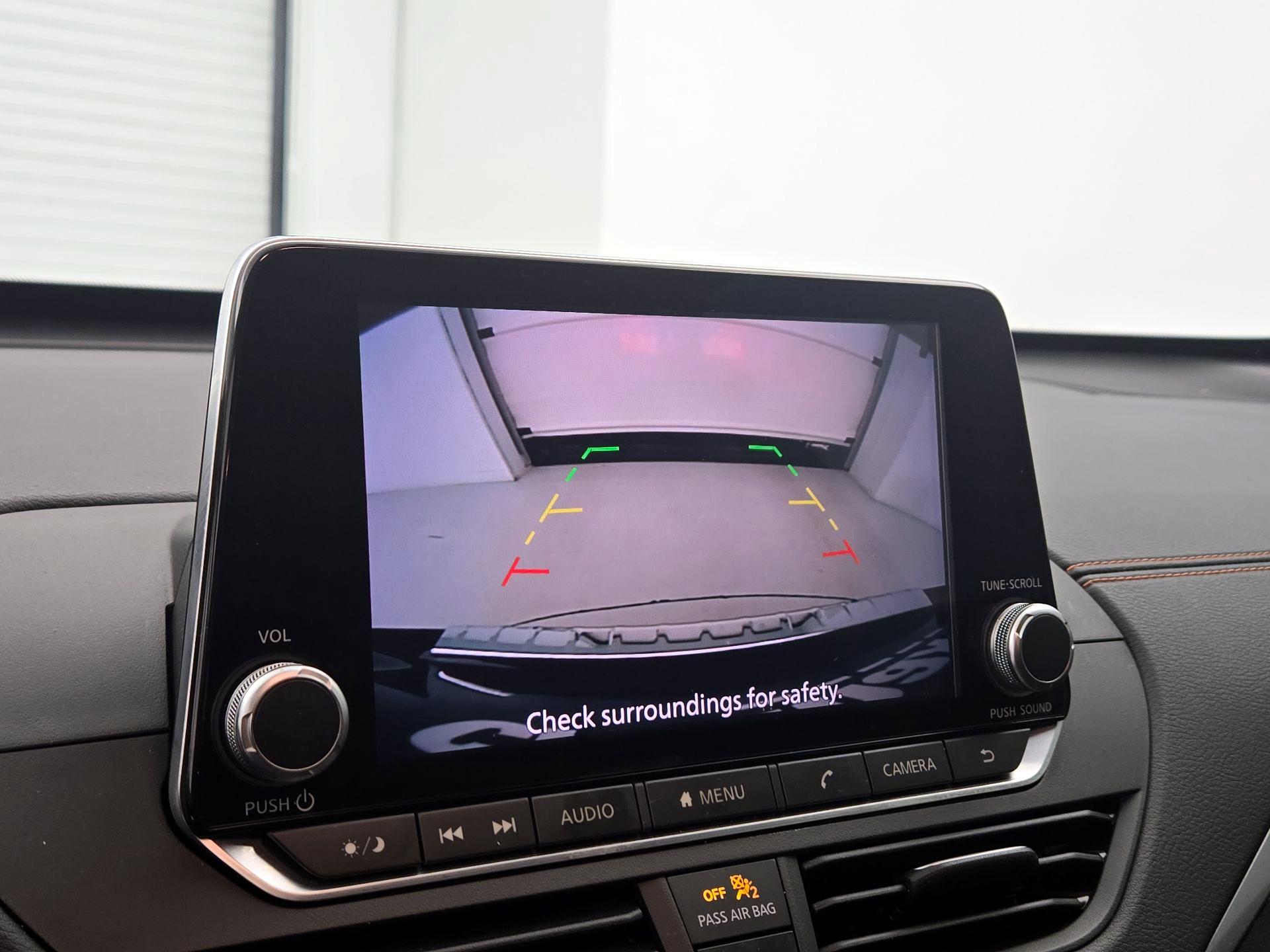 Thumbnail: 2019 Nissan Altima - 14