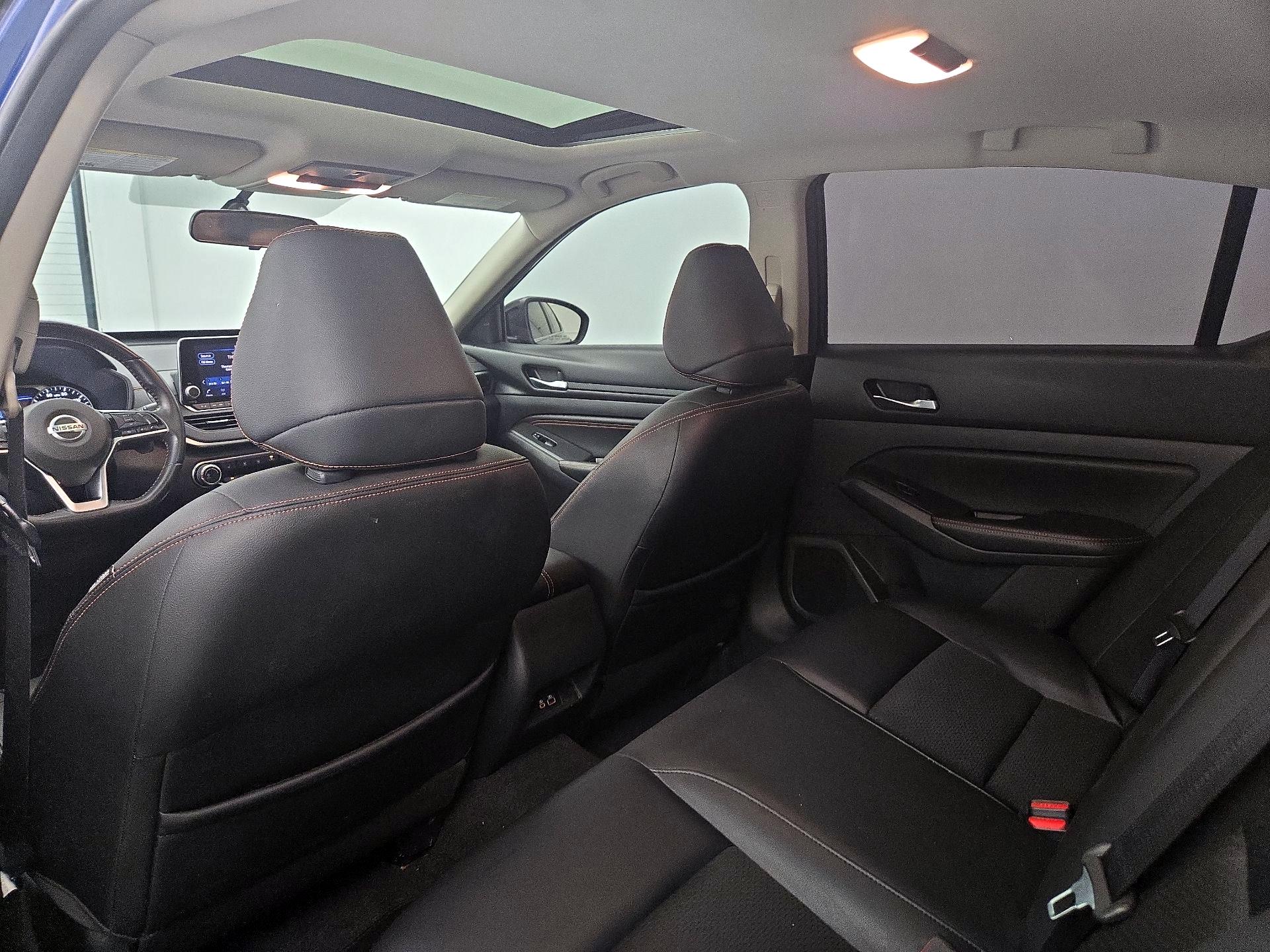 Thumbnail: 2019 Nissan Altima - 20