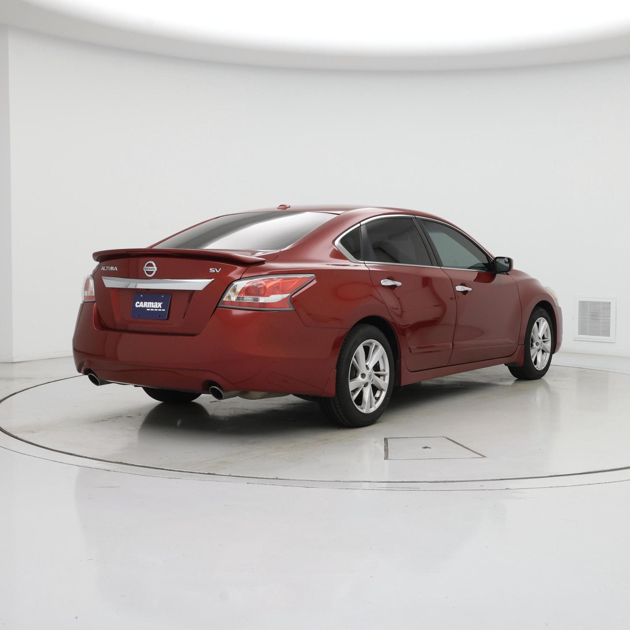 Thumbnail: 2015 Nissan Altima - 8