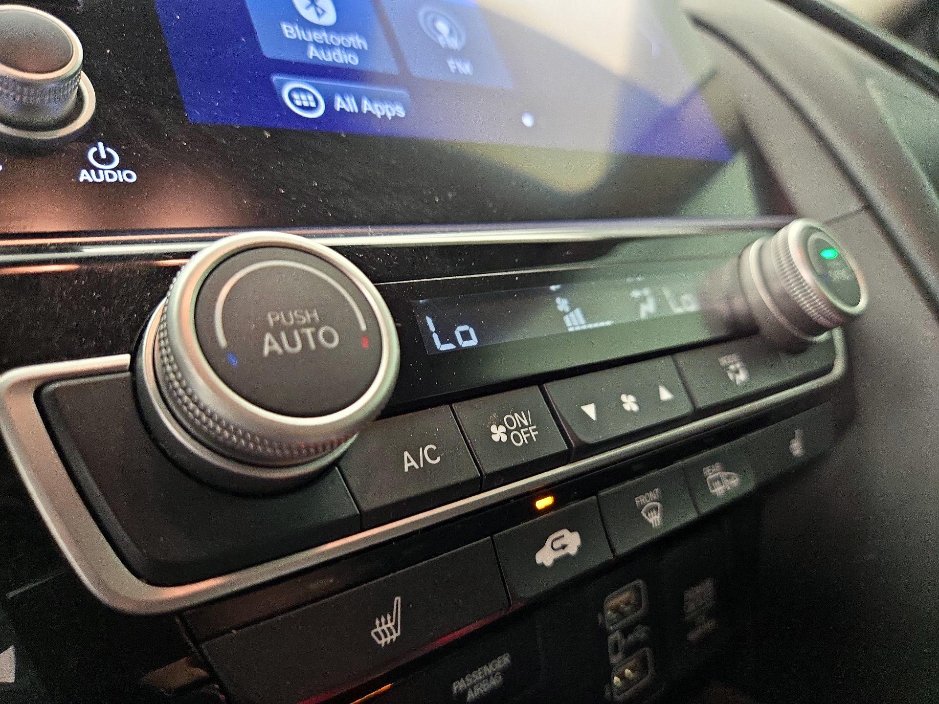 Thumbnail: 2020 Honda Insight - 17