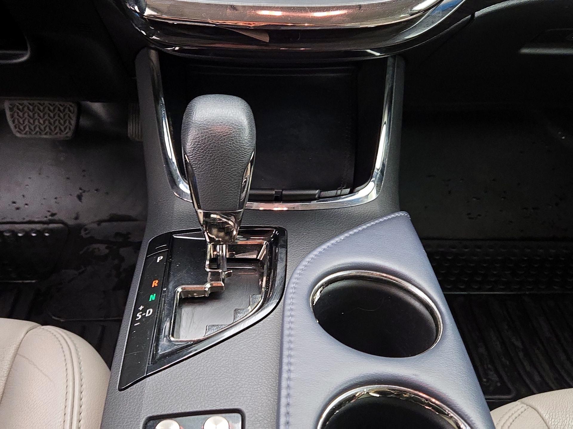 Thumbnail: 2014 Toyota Avalon - 17