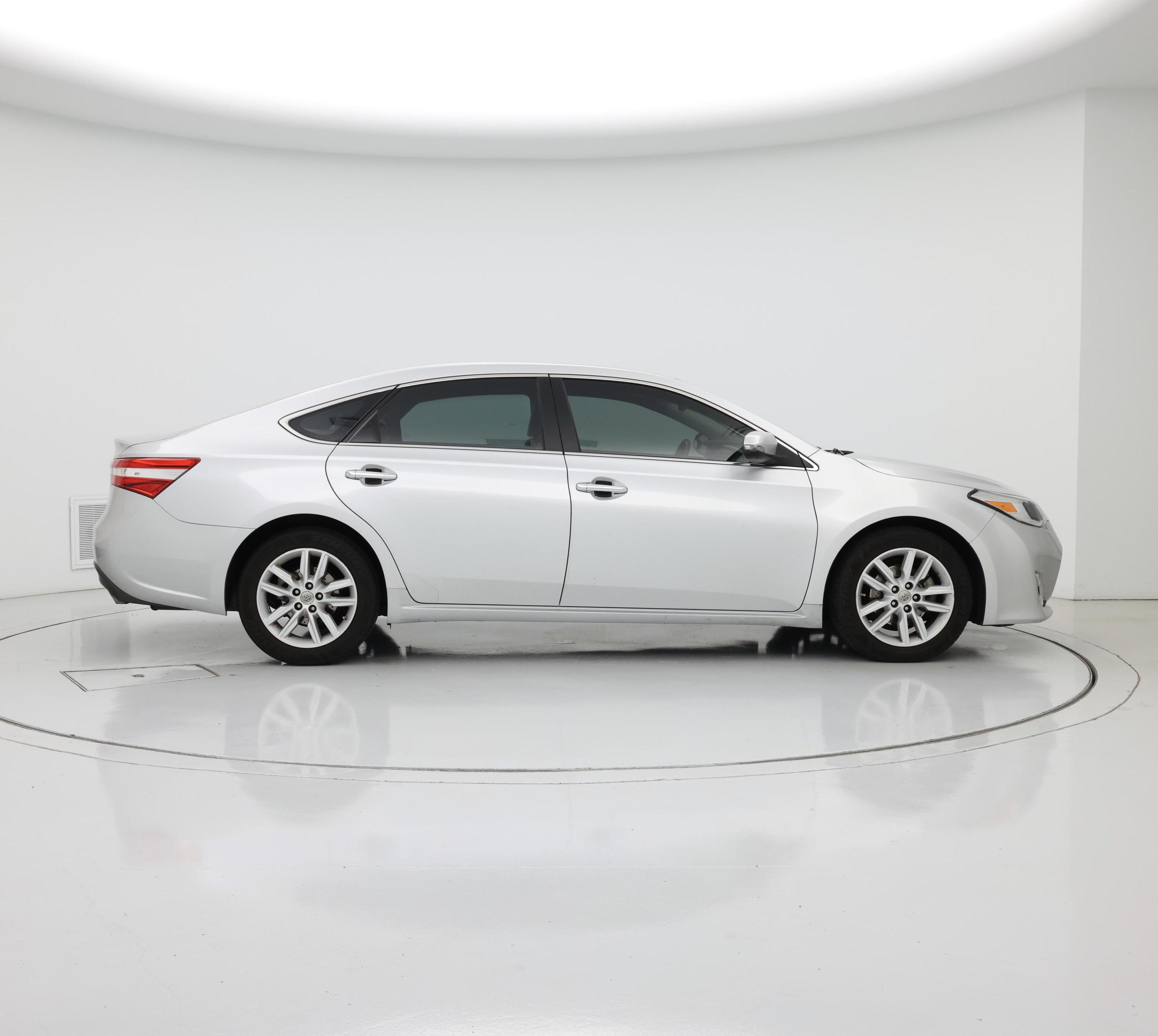 Thumbnail: 2014 Toyota Avalon - 7