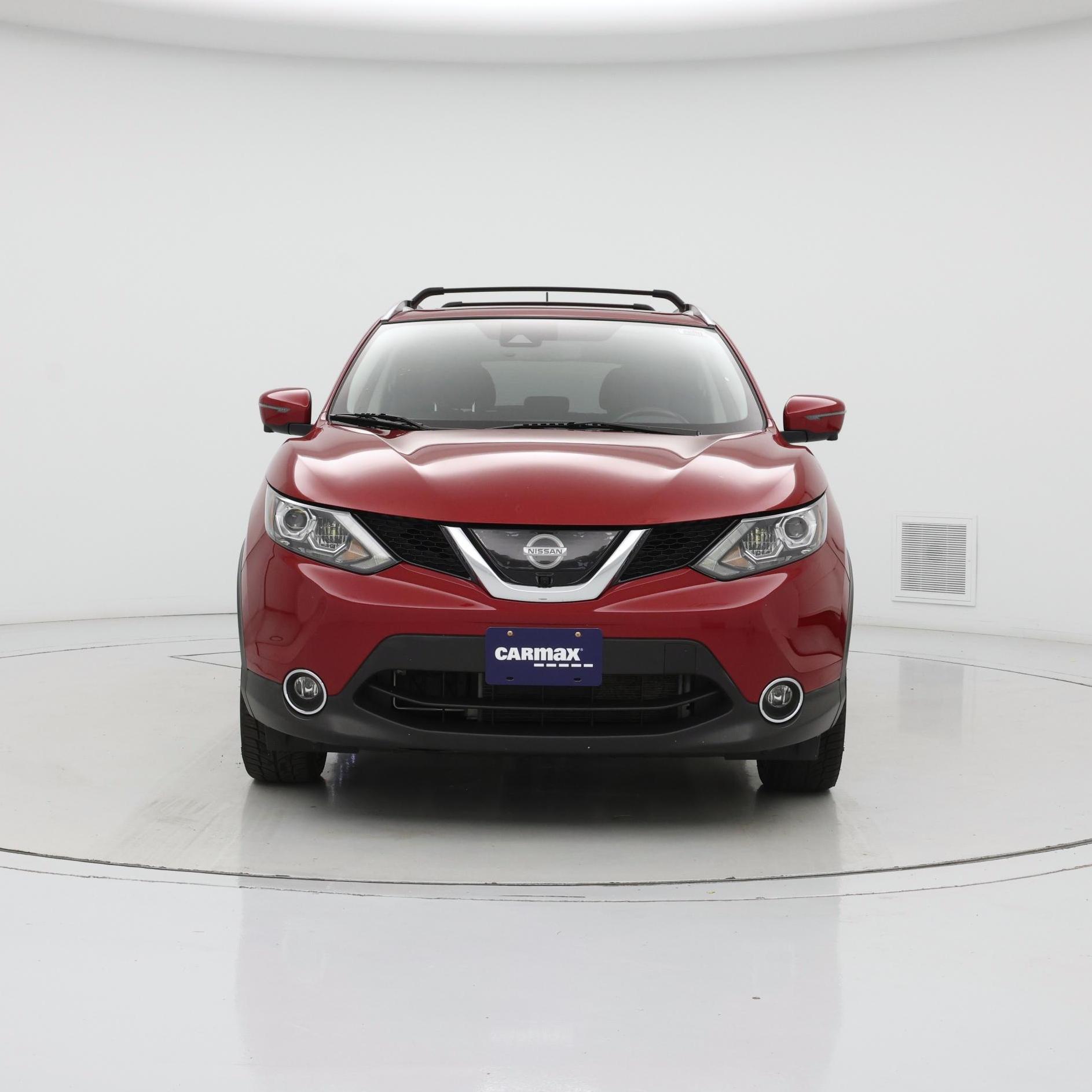 Thumbnail: 2017 Nissan Rogue Sport - 5