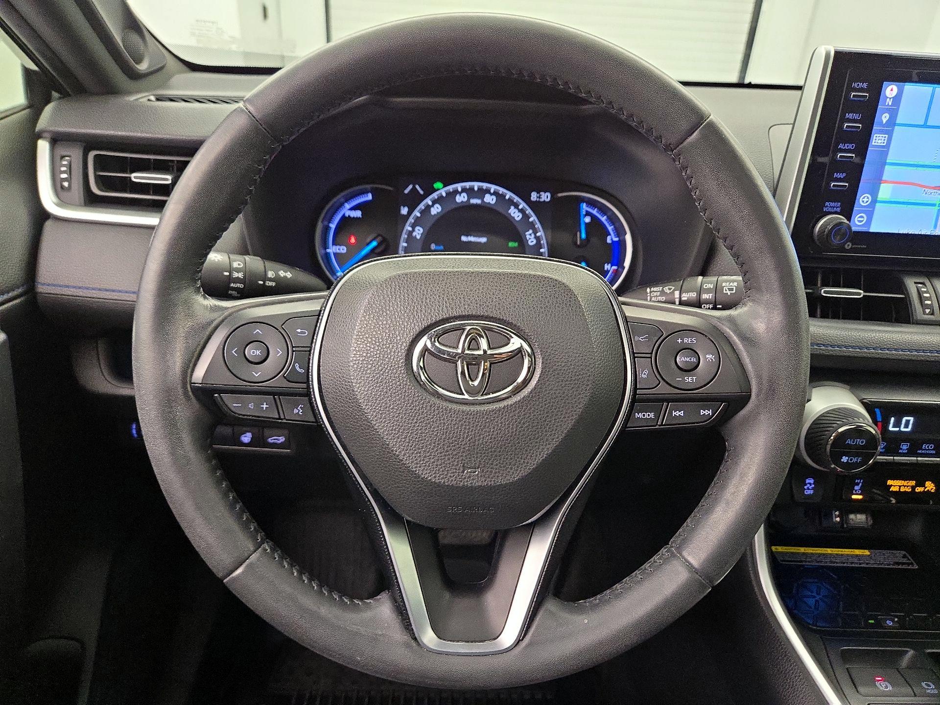 Thumbnail: 2019 Toyota RAV4 - 10